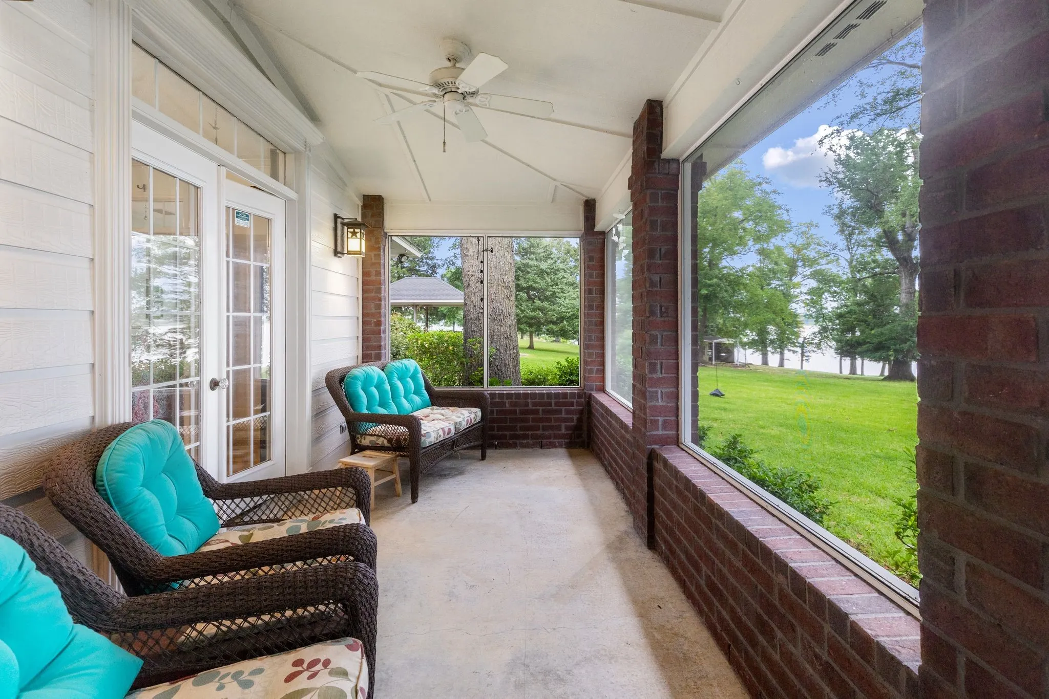 Single Family Residence For Sale in Rains County , 1185 Rs County Road 3503, Emory, Texas 75440, 3 Bedrooms, 3 Bathrooms, 4 Garage spaces, 2,766 Sqft, built in 1997, Price $998,000, mls#21280451, Real Estate Agent in Emory, Homes For Sale in Rains county, Homes For Sale in Emory, Realtor in Emory Texas, Real Estate Brokerage Independent Realty Texas, Luminita Cordes Realtor