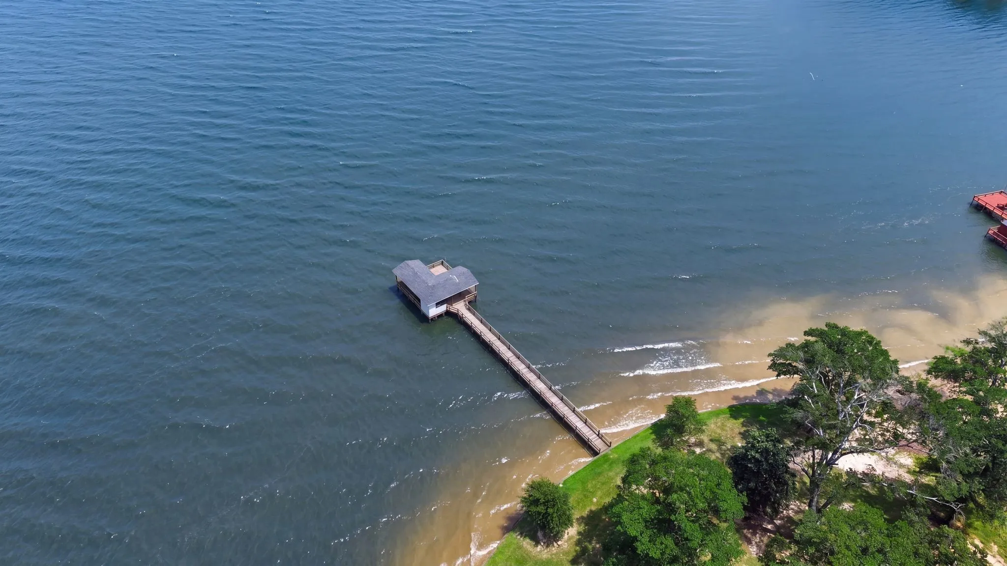 Single Family Residence For Sale in Rains County , 1185 Rs County Road 3503, Emory, Texas 75440, 3 Bedrooms, 3 Bathrooms, 4 Garage spaces, 2,766 Sqft, built in 1997, Price $998,000, mls#21280451, Real Estate Agent in Emory, Homes For Sale in Rains county, Homes For Sale in Emory, Realtor in Emory Texas, Real Estate Brokerage Independent Realty Texas, Luminita Cordes Realtor