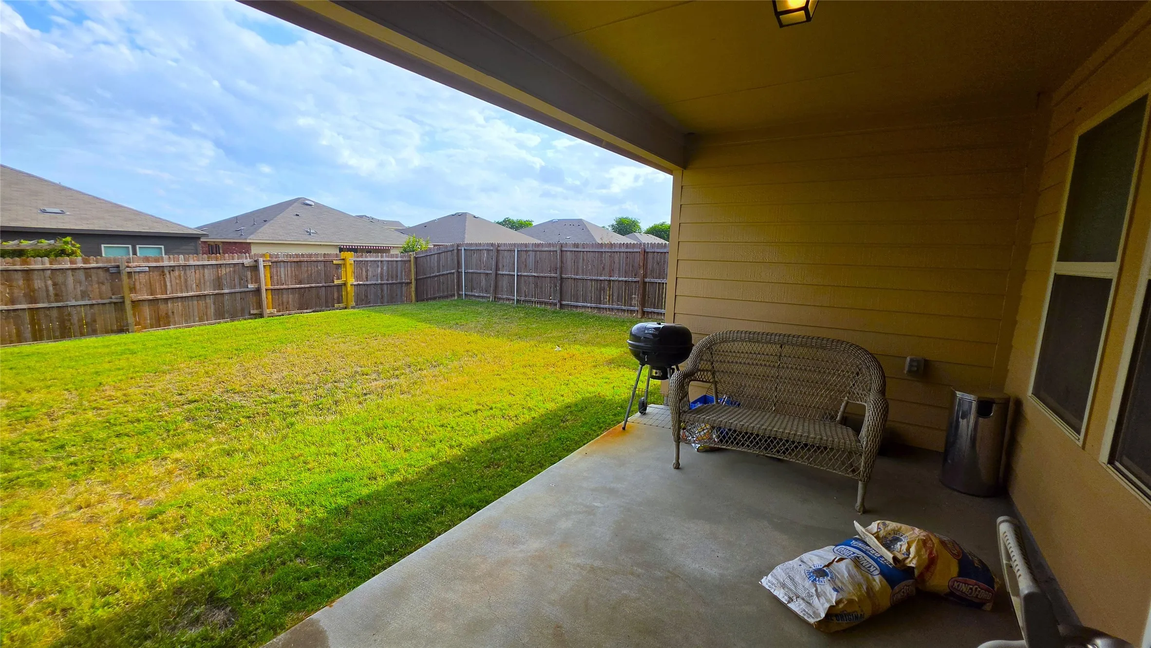 Single Family Residence For Rent in Denton County , 409 Samuel Street, Denton, Texas 76207, 4 Bedroom, 2 Bathroom, 2 Garage spaces, 1,779 Sqft, built in 2020, mls#21280698, Real Estate Agent in Denton, Homes For Rent in Denton county, Homes For Rent in Denton, Realtor in Denton Texas, Real Estate Brokerage Independent Realty Texas, Luminita Cordes Realtor