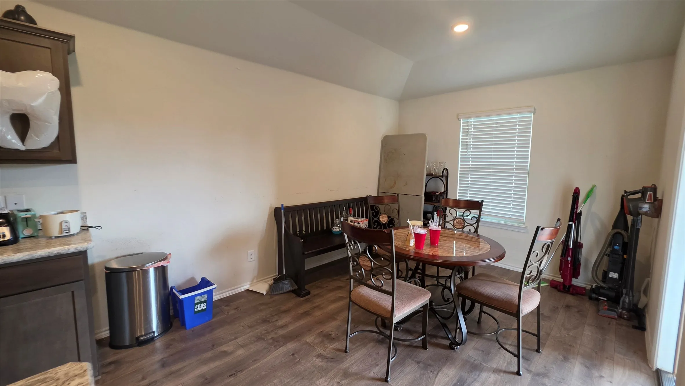 Single Family Residence For Rent in Denton County , 409 Samuel Street, Denton, Texas 76207, 4 Bedroom, 2 Bathroom, 2 Garage spaces, 1,779 Sqft, built in 2020, mls#21280698, Real Estate Agent in Denton, Homes For Rent in Denton county, Homes For Rent in Denton, Realtor in Denton Texas, Real Estate Brokerage Independent Realty Texas, Luminita Cordes Realtor