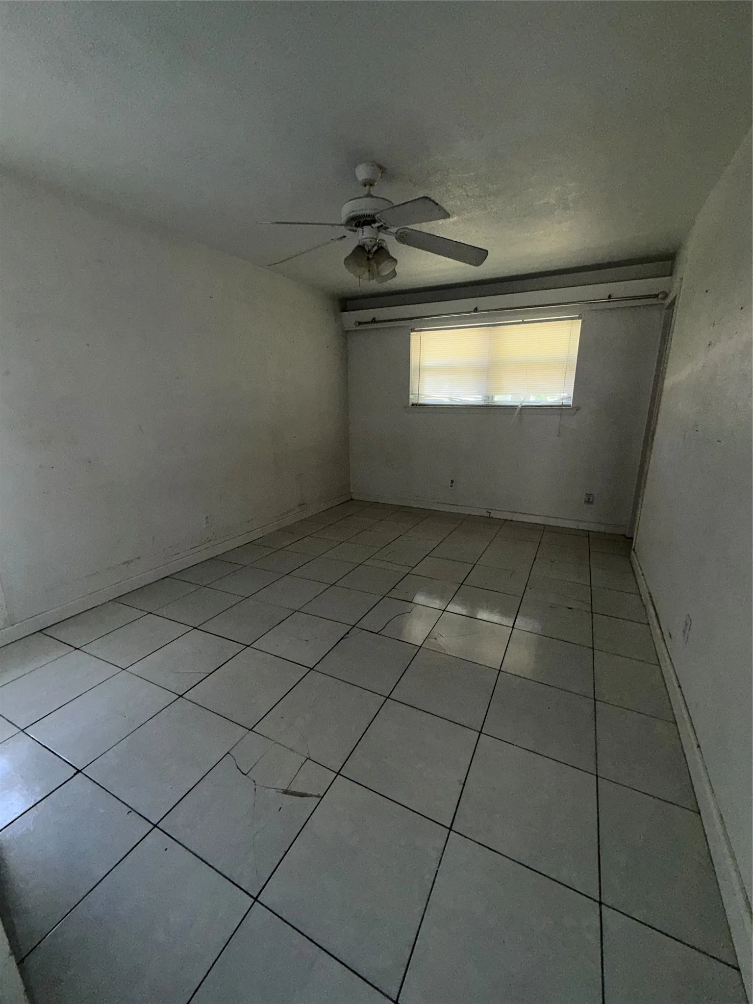Single Family Residence For Sale in Dallas County , 1908 Somerville Drive, Richardson, Texas 75080, 4 Bedroom, 3 Bathroom, 2 Garage spaces, 2,262 Sqft, built in 1962, mls#21280705, Real Estate Agent in Richardson, Homes For Sale in Dallas county, Homes For Sale in Richardson, Realtor in Richardson Texas, Real Estate Brokerage Independent Realty Texas, Luminita Cordes Realtor