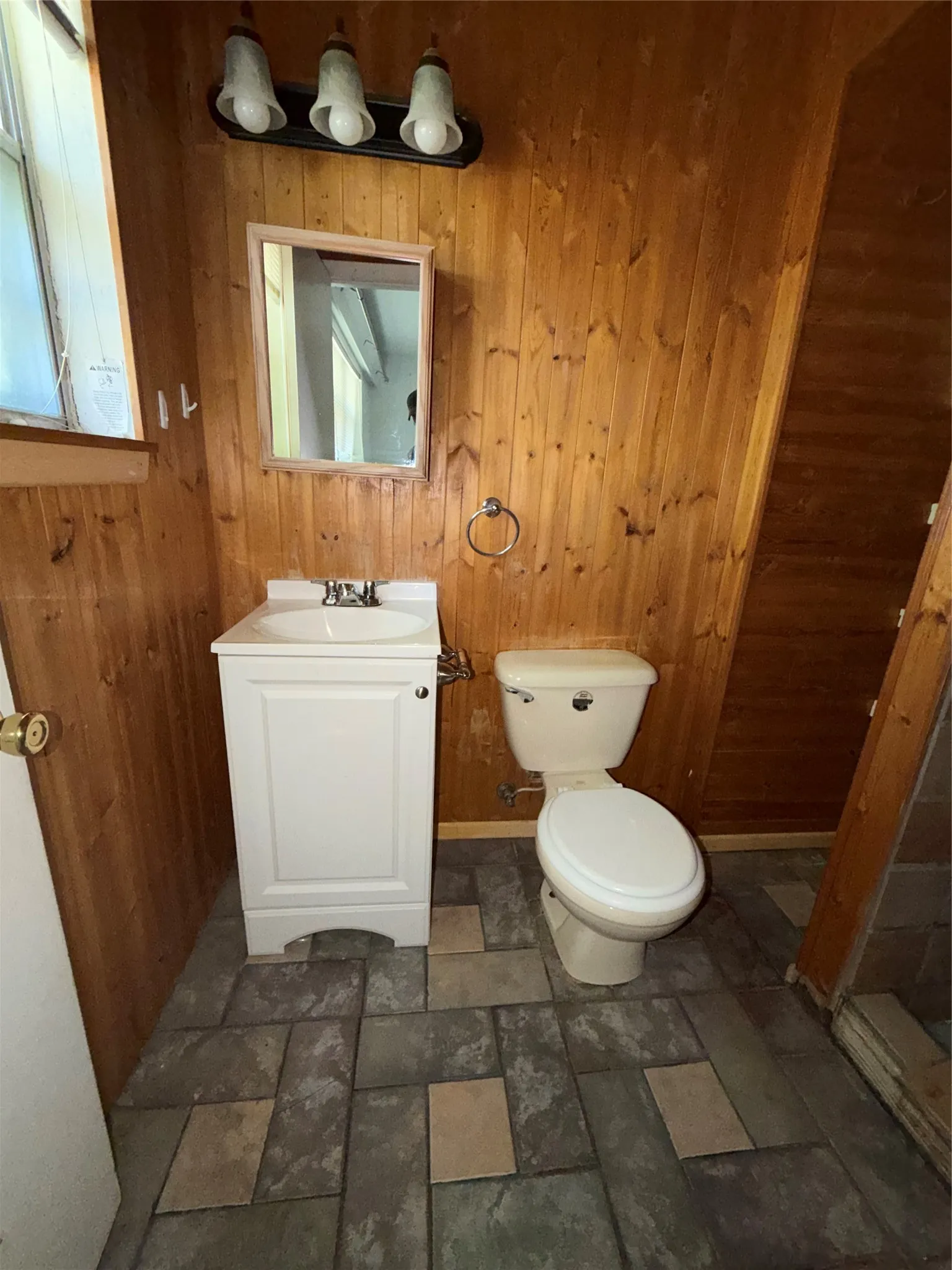 Single Family Residence For Sale in Dallas County , 1908 Somerville Drive, Richardson, Texas 75080, 4 Bedroom, 3 Bathroom, 2 Garage spaces, 2,262 Sqft, built in 1962, mls#21280705, Real Estate Agent in Richardson, Homes For Sale in Dallas county, Homes For Sale in Richardson, Realtor in Richardson Texas, Real Estate Brokerage Independent Realty Texas, Luminita Cordes Realtor