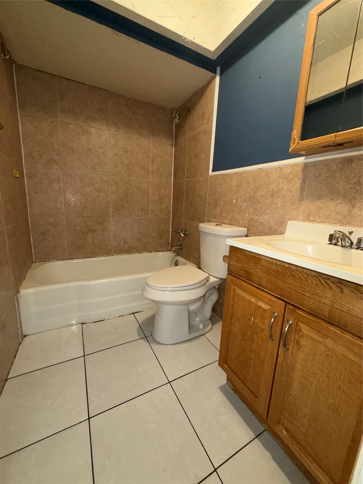 Single Family Residence For Sale in Dallas County , 1908 Somerville Drive, Richardson, Texas 75080, 4 Bedroom, 3 Bathroom, 2 Garage spaces, 2,262 Sqft, built in 1962, mls#21280705, Real Estate Agent in Richardson, Homes For Sale in Dallas county, Homes For Sale in Richardson, Realtor in Richardson Texas, Real Estate Brokerage Independent Realty Texas, Luminita Cordes Realtor