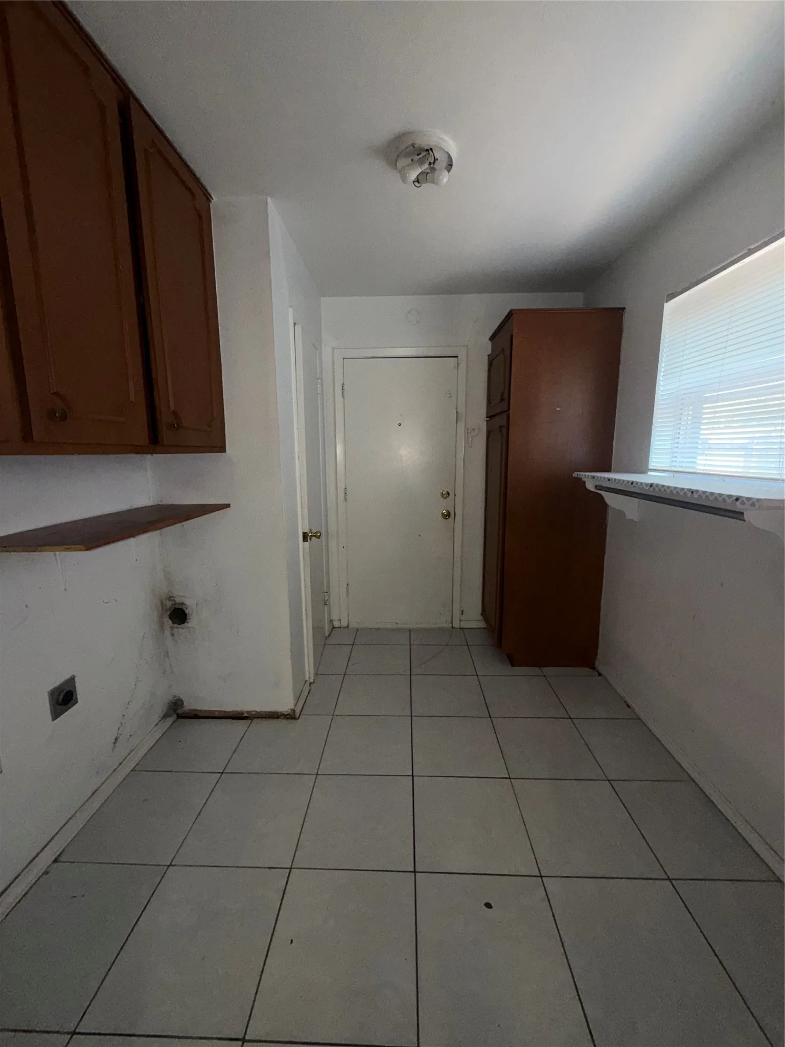 Single Family Residence For Sale in Dallas County , 1908 Somerville Drive, Richardson, Texas 75080, 4 Bedroom, 3 Bathroom, 2 Garage spaces, 2,262 Sqft, built in 1962, mls#21280705, Real Estate Agent in Richardson, Homes For Sale in Dallas county, Homes For Sale in Richardson, Realtor in Richardson Texas, Real Estate Brokerage Independent Realty Texas, Luminita Cordes Realtor
