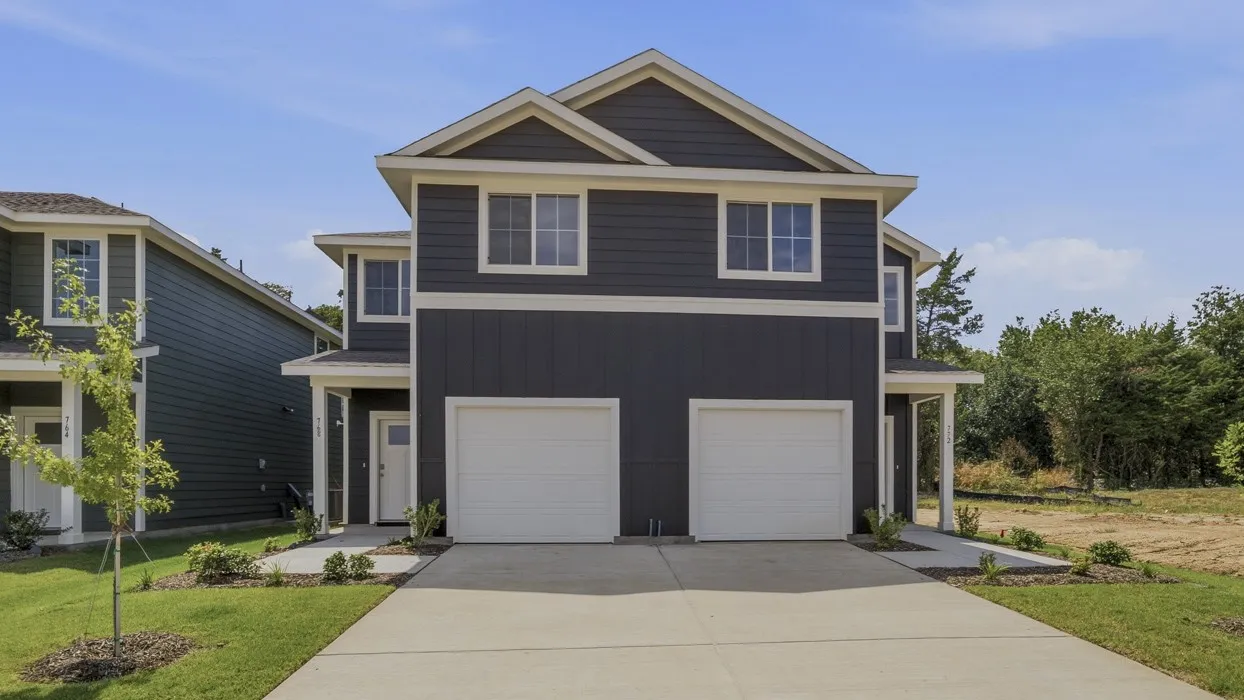 Townhouse For Sale in Hopkins County , 772 Stonewood Drive, Sulphur Springs, Texas 75482, 3 Bedroom, 3 Bathroom, 1 Garage spaces, 1,495 Sqft, built in 2026, mls#21280723, Real Estate Agent in Sulphur Springs, Homes For Sale in Hopkins county, Homes For Sale in Sulphur Springs, Realtor in Sulphur Springs Texas, Real Estate Brokerage Independent Realty Texas, Luminita Cordes Realtor