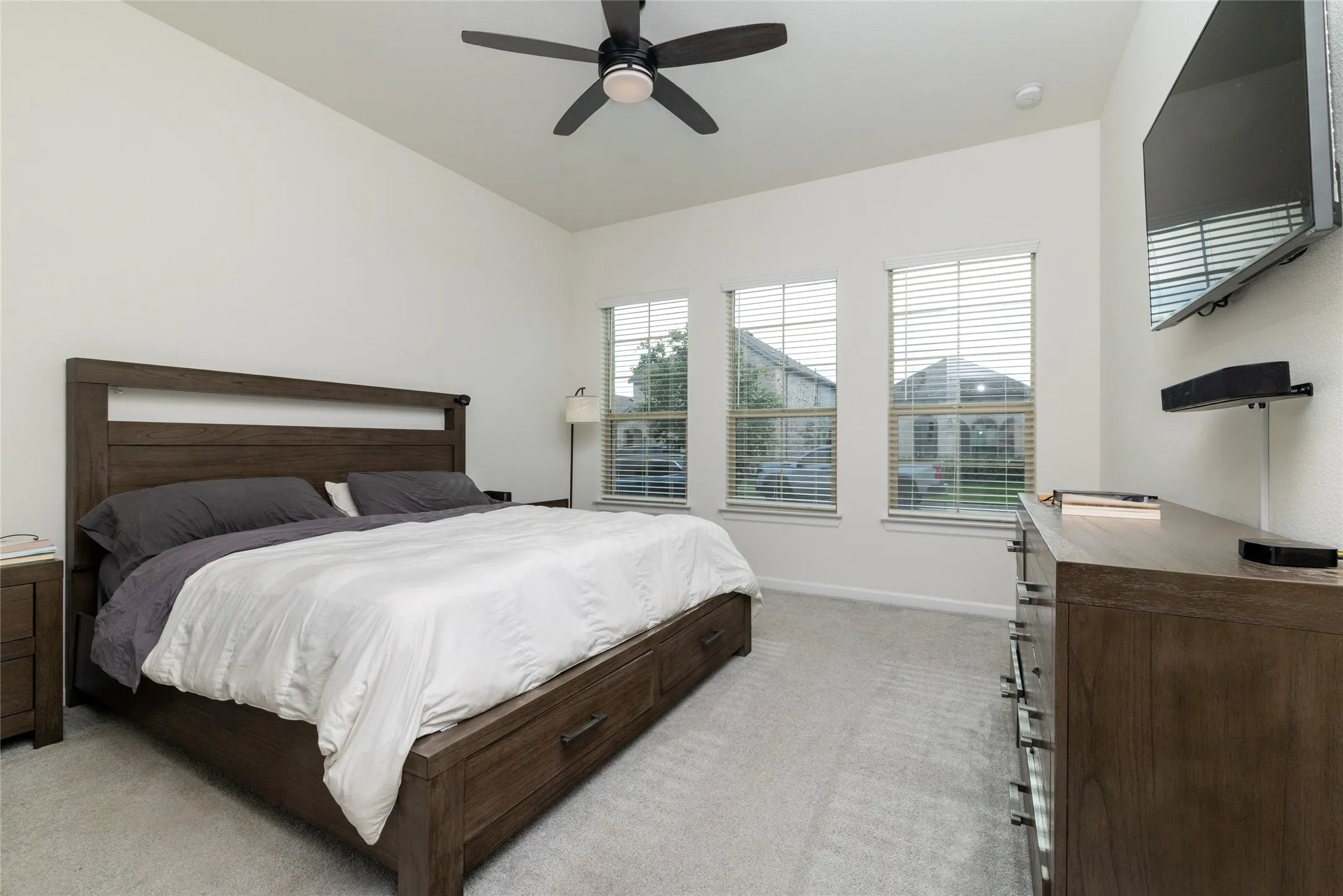 Single Family Residence For Sale in Tarrant County , 12329 Hulson Trail, Fort Worth, Texas 76052, 3 Bedrooms, 2 Bathrooms, 2 Garage spaces, 1,888 Sqft, built in 2021, Price $360,000, mls#21280505, Real Estate Agent in Fort Worth, Homes For Sale in Tarrant county, Homes For Sale in Fort Worth, Realtor in Fort Worth Texas, Real Estate Brokerage Independent Realty Texas, Luminita Cordes Realtor