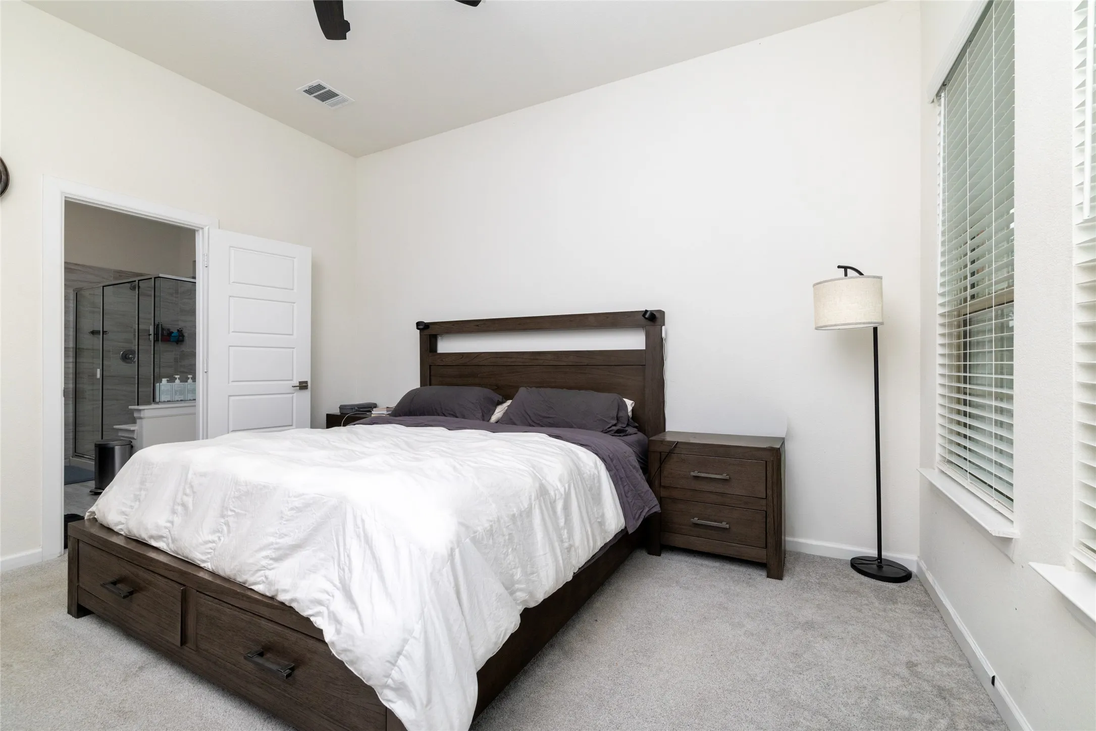 Single Family Residence For Sale in Tarrant County , 12329 Hulson Trail, Fort Worth, Texas 76052, 3 Bedrooms, 2 Bathrooms, 2 Garage spaces, 1,888 Sqft, built in 2021, Price $360,000, mls#21280505, Real Estate Agent in Fort Worth, Homes For Sale in Tarrant county, Homes For Sale in Fort Worth, Realtor in Fort Worth Texas, Real Estate Brokerage Independent Realty Texas, Luminita Cordes Realtor