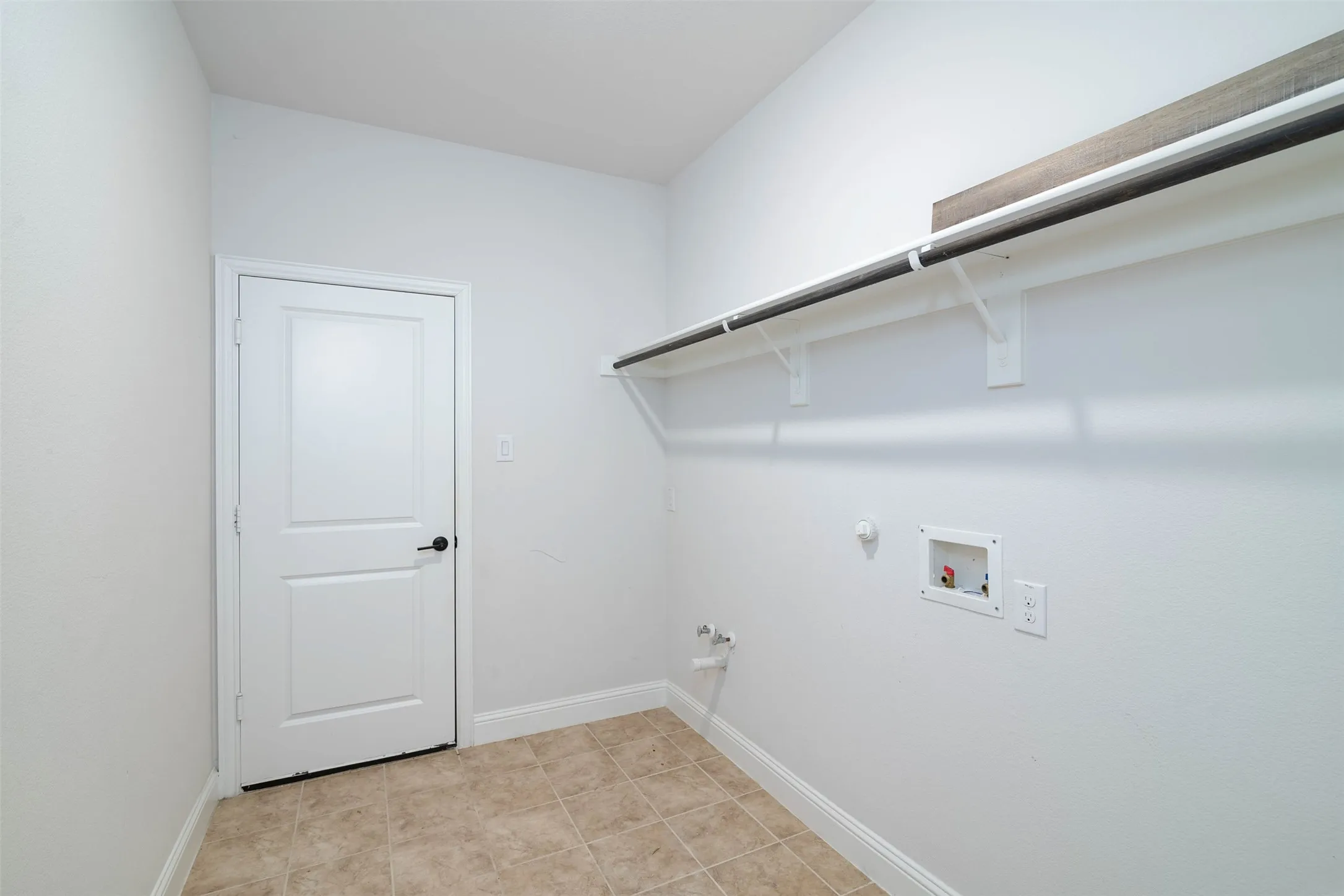 Single Family Residence For Rent in Denton County , 4532 Westminster Avenue, Celina, Texas 76227, 4 Bedroom, 4 Bathroom, 3 Garage spaces, 2,558 Sqft, built in 2020, Price $2,895, mls#21280748, Real Estate Agent in Celina, Homes For Rent in Denton county, Homes For Rent in Celina, Realtor in Celina Texas, Real Estate Brokerage Independent Realty Texas, Luminita Cordes Realtor