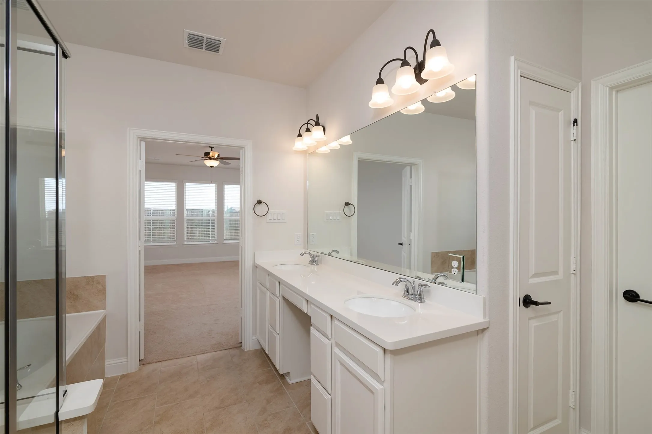 Single Family Residence For Rent in Denton County , 4532 Westminster Avenue, Celina, Texas 76227, 4 Bedroom, 4 Bathroom, 3 Garage spaces, 2,558 Sqft, built in 2020, Price $2,895, mls#21280748, Real Estate Agent in Celina, Homes For Rent in Denton county, Homes For Rent in Celina, Realtor in Celina Texas, Real Estate Brokerage Independent Realty Texas, Luminita Cordes Realtor