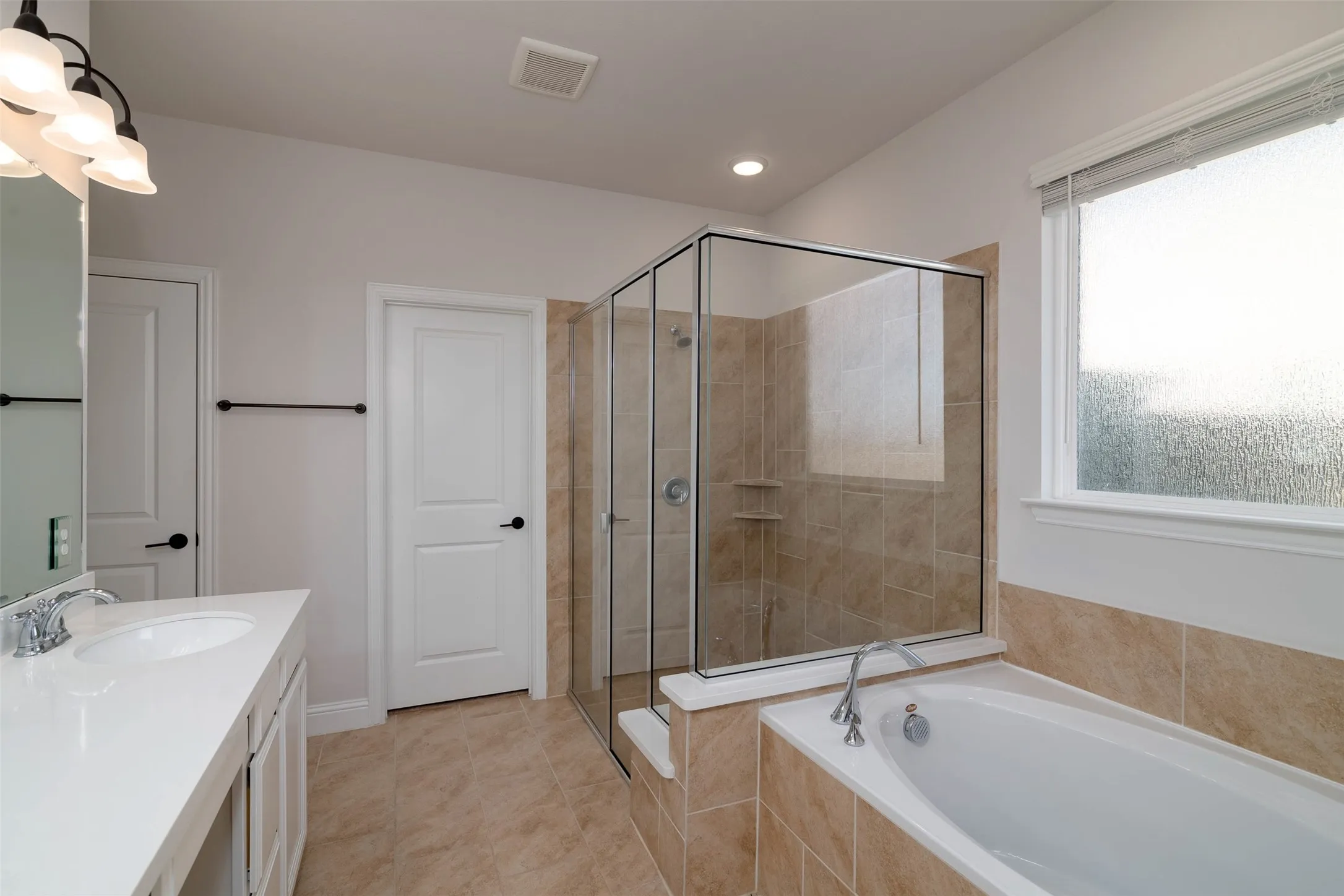 Single Family Residence For Rent in Denton County , 4532 Westminster Avenue, Celina, Texas 76227, 4 Bedroom, 4 Bathroom, 3 Garage spaces, 2,558 Sqft, built in 2020, Price $2,895, mls#21280748, Real Estate Agent in Celina, Homes For Rent in Denton county, Homes For Rent in Celina, Realtor in Celina Texas, Real Estate Brokerage Independent Realty Texas, Luminita Cordes Realtor