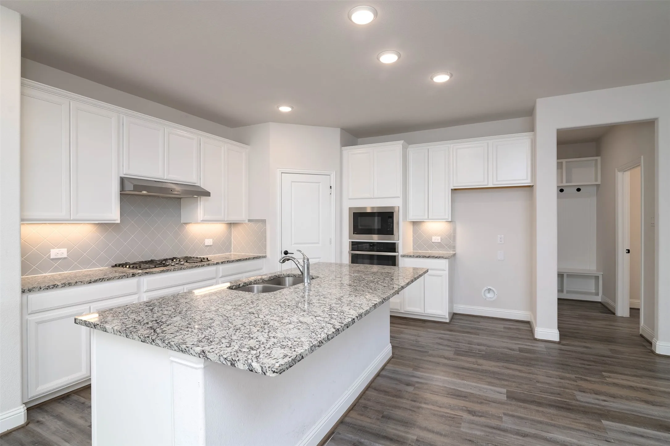Single Family Residence For Rent in Denton County , 4532 Westminster Avenue, Celina, Texas 76227, 4 Bedroom, 4 Bathroom, 3 Garage spaces, 2,558 Sqft, built in 2020, Price $2,895, mls#21280748, Real Estate Agent in Celina, Homes For Rent in Denton county, Homes For Rent in Celina, Realtor in Celina Texas, Real Estate Brokerage Independent Realty Texas, Luminita Cordes Realtor