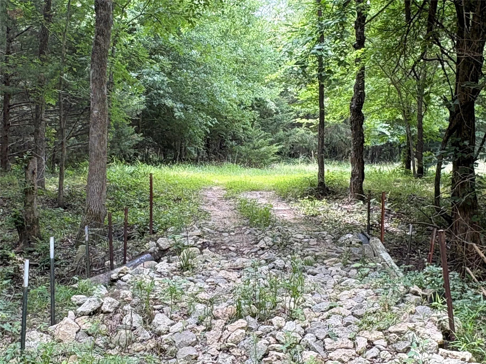 Single Family Residence For Sale in Hopkins County , 2212 County Road 4128, Cumby, Texas 75433, 2 Bedrooms, 1 Bathroom, Garage spaces, 1,394 Sqft, built in 2023, Price $775,000, mls#21272183, Real Estate Agent in Cumby, Homes For Sale in Hopkins county, Homes For Sale in Cumby, Realtor in Cumby Texas, Real Estate Brokerage Independent Realty Texas, Luminita Cordes Realtor