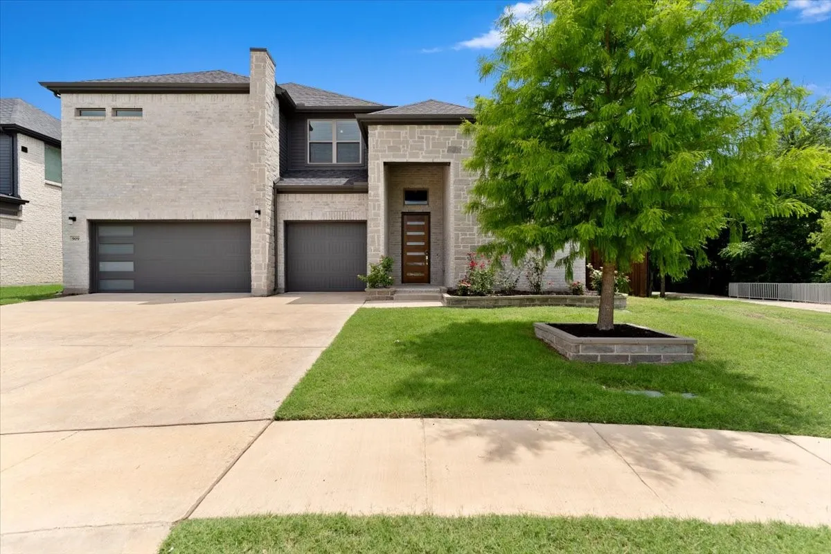 Single Family Residence For Sale in Collin County , 909 Mercer Drive, Allen, Texas 75013, 5 Bedroom, 5 Bathroom, 3 Garage spaces, 3,796 Sqft, built in 2022, mls#21279682, Real Estate Agent in Allen, Homes For Sale in Collin county, Homes For Sale in Allen, Realtor in Allen Texas, Real Estate Brokerage Independent Realty Texas, Luminita Cordes Realtor