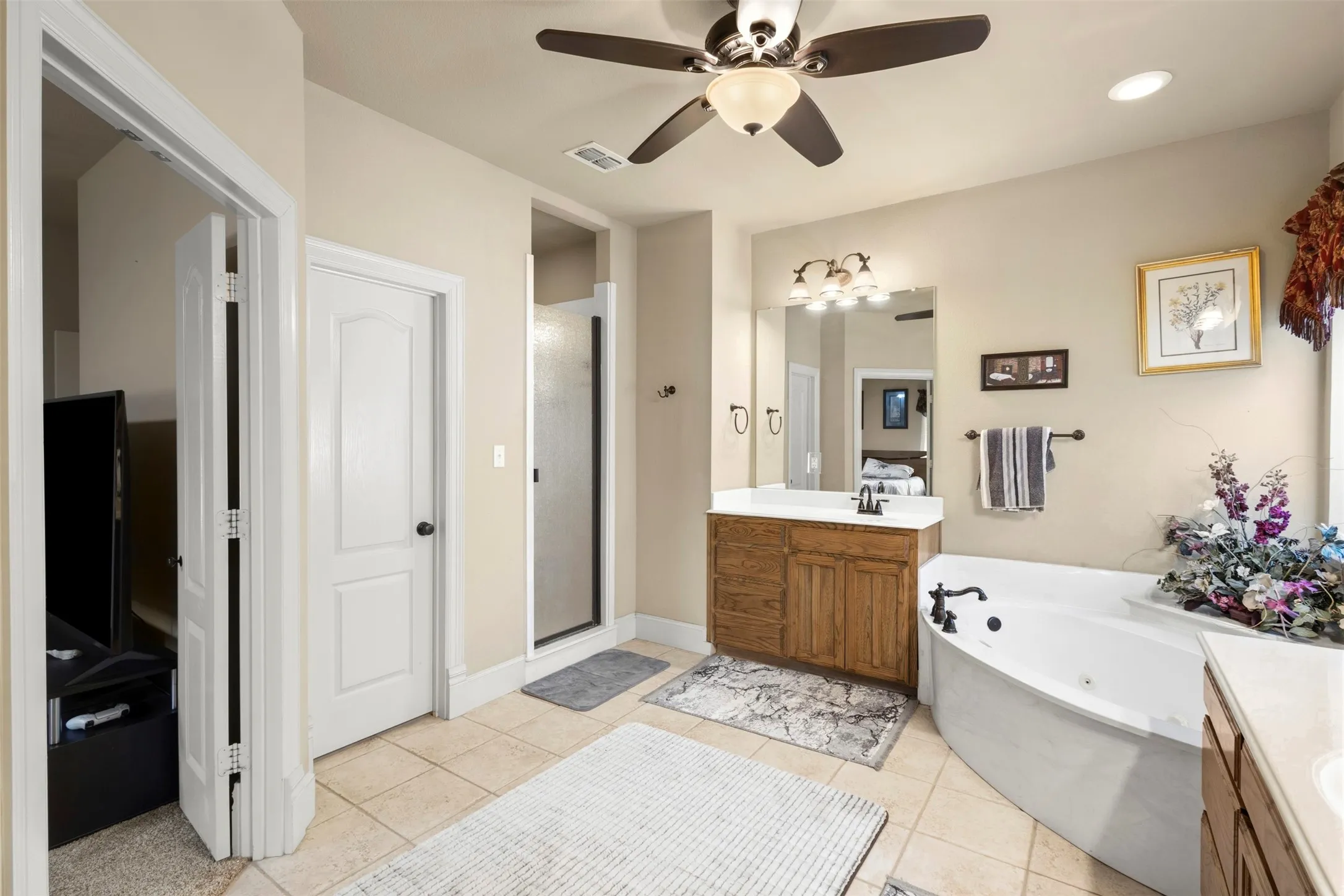 Separate vanities.  Separate tub and shower.