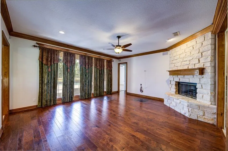 Farm For Sale in Wise County , 334 FM 2264, Decatur, Texas 76234, 4 Bedroom, 4 Bathroom, 2 Garage spaces, 3,702 Sqft, built in 1998, mls#21272825, Real Estate Agent in Decatur, Homes For Sale in Wise county, Homes For Sale in Decatur, Realtor in Decatur Texas, Real Estate Brokerage Independent Realty Texas, Luminita Cordes Realtor