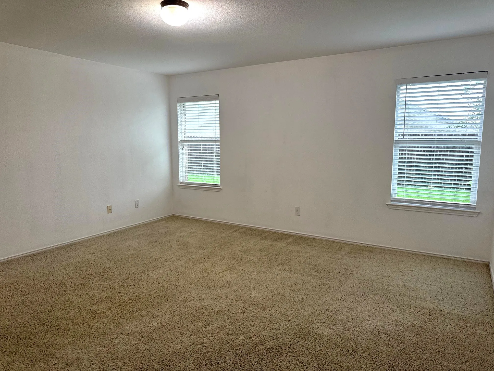 Single Family Residence For Sale in Rockwall County , 302 Azalea Drive, Fate, Texas 75087, 3 Bedrooms, 2 Bathrooms, 2 Garage spaces, 1,719 Sqft, built in 2009, Price $249,900, mls#21280599, Real Estate Agent in Fate, Homes For Sale in Rockwall county, Homes For Sale in Fate, Realtor in Fate Texas, Real Estate Brokerage Independent Realty Texas, Luminita Cordes Realtor