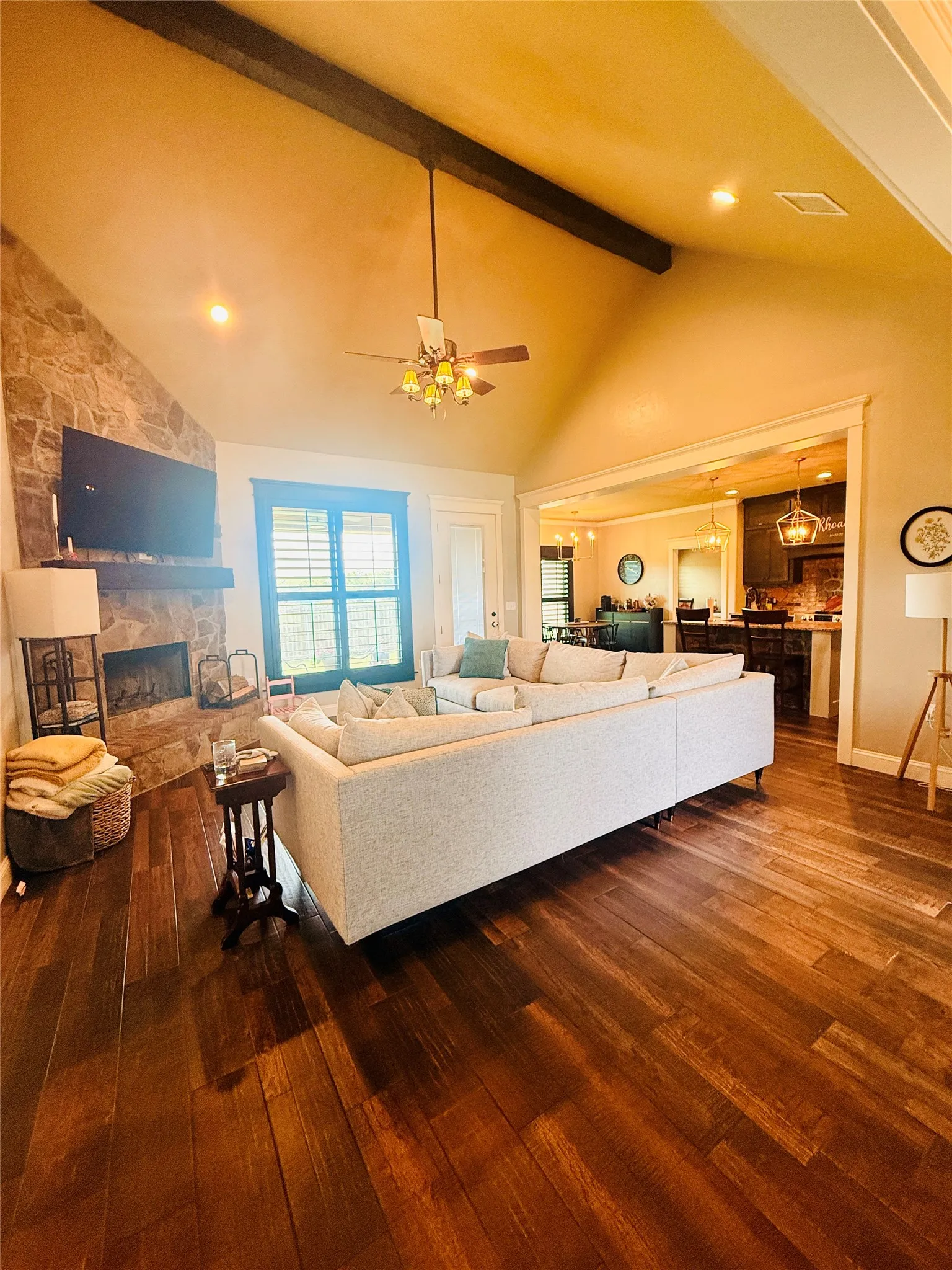 Single Family Residence For Sale in Hopkins County , 330 Koby Circle, Sulphur Springs, Texas 75482, 3 Bedroom, 2 Bathroom, 2 Garage spaces, 1,737 Sqft, built in 2020, mls#21277117, Real Estate Agent in Sulphur Springs, Homes For Sale in Hopkins county, Homes For Sale in Sulphur Springs, Realtor in Sulphur Springs Texas, Real Estate Brokerage Independent Realty Texas, Luminita Cordes Realtor