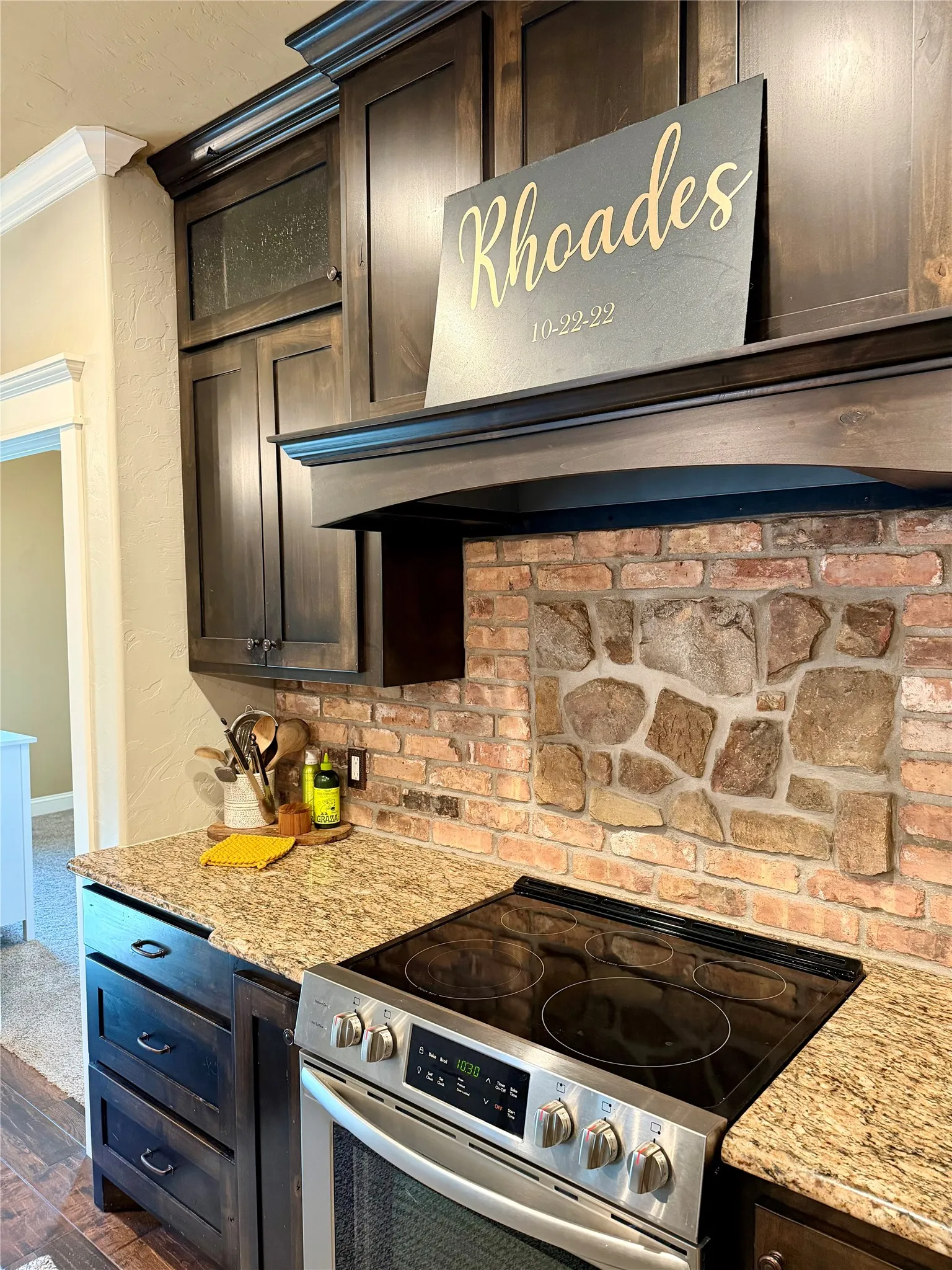 Single Family Residence For Sale in Hopkins County , 330 Koby Circle, Sulphur Springs, Texas 75482, 3 Bedroom, 2 Bathroom, 2 Garage spaces, 1,737 Sqft, built in 2020, mls#21277117, Real Estate Agent in Sulphur Springs, Homes For Sale in Hopkins county, Homes For Sale in Sulphur Springs, Realtor in Sulphur Springs Texas, Real Estate Brokerage Independent Realty Texas, Luminita Cordes Realtor