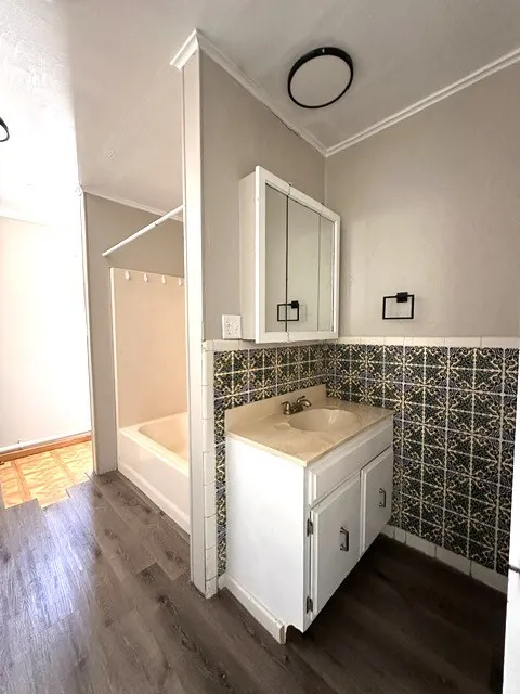 Duplex For Rent in Brown County , 3201 Stephen F Austin 135A, Brownwood, Texas 76801, 1 Bedroom, 1 Bathroom, Garage spaces, 890 Sqft, built in 0, Price $1,000, mls#21280867, Real Estate Agent in Brownwood, Homes For Rent in Brown county, Homes For Rent in Brownwood, Realtor in Brownwood Texas, Real Estate Brokerage Independent Realty Texas, Luminita Cordes Realtor