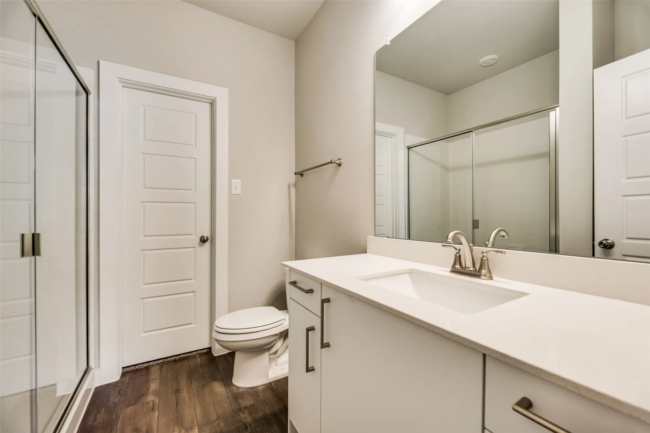 Apartment For Rent in Ellis County , 663 Wheatfield Drive, Venus, Texas 76084, 2 Bedroom, 2 Bathroom, 1 Garage spaces, 1,274 Sqft, built in 2023, mls#21280887, Real Estate Agent in Venus, Homes For Rent in Ellis county, Homes For Rent in Venus, Realtor in Venus Texas, Real Estate Brokerage Independent Realty Texas, Luminita Cordes Realtor