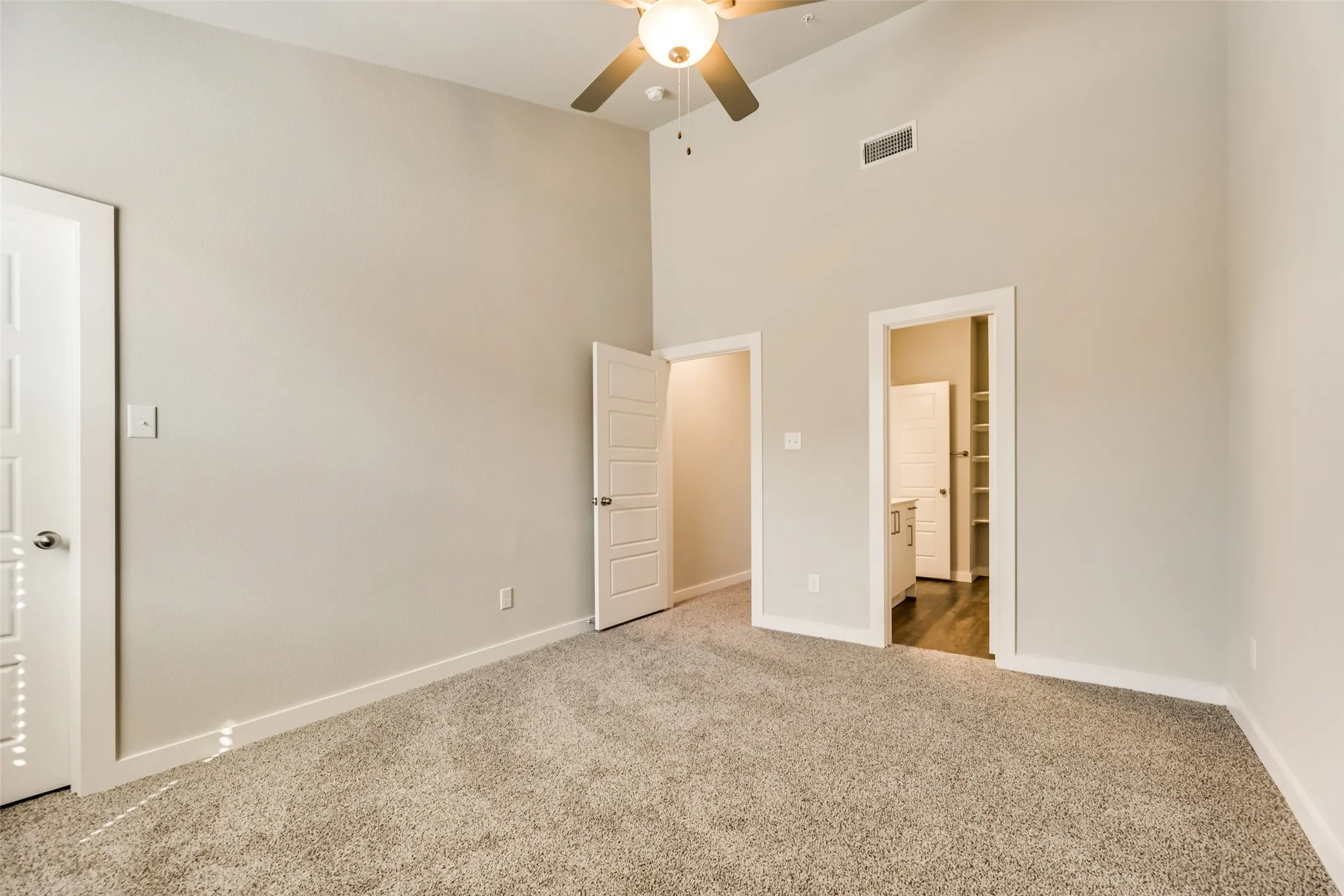 Apartment For Rent in Ellis County , 663 Wheatfield Drive, Venus, Texas 76084, 2 Bedroom, 2 Bathroom, 1 Garage spaces, 1,274 Sqft, built in 2023, mls#21280887, Real Estate Agent in Venus, Homes For Rent in Ellis county, Homes For Rent in Venus, Realtor in Venus Texas, Real Estate Brokerage Independent Realty Texas, Luminita Cordes Realtor