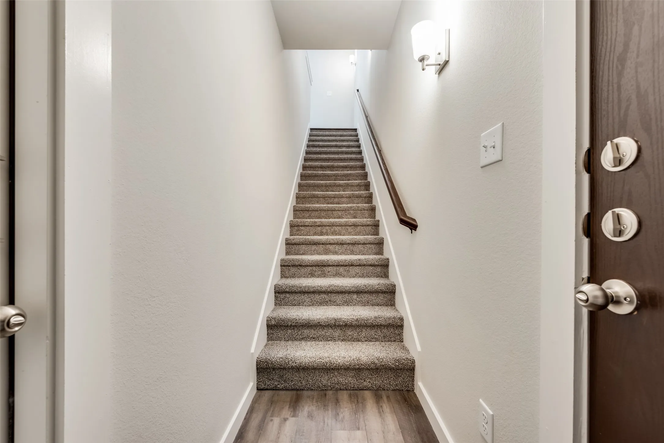 Apartment For Rent in Ellis County , 663 Wheatfield Drive, Venus, Texas 76084, 2 Bedroom, 2 Bathroom, 1 Garage spaces, 1,274 Sqft, built in 2023, mls#21280887, Real Estate Agent in Venus, Homes For Rent in Ellis county, Homes For Rent in Venus, Realtor in Venus Texas, Real Estate Brokerage Independent Realty Texas, Luminita Cordes Realtor