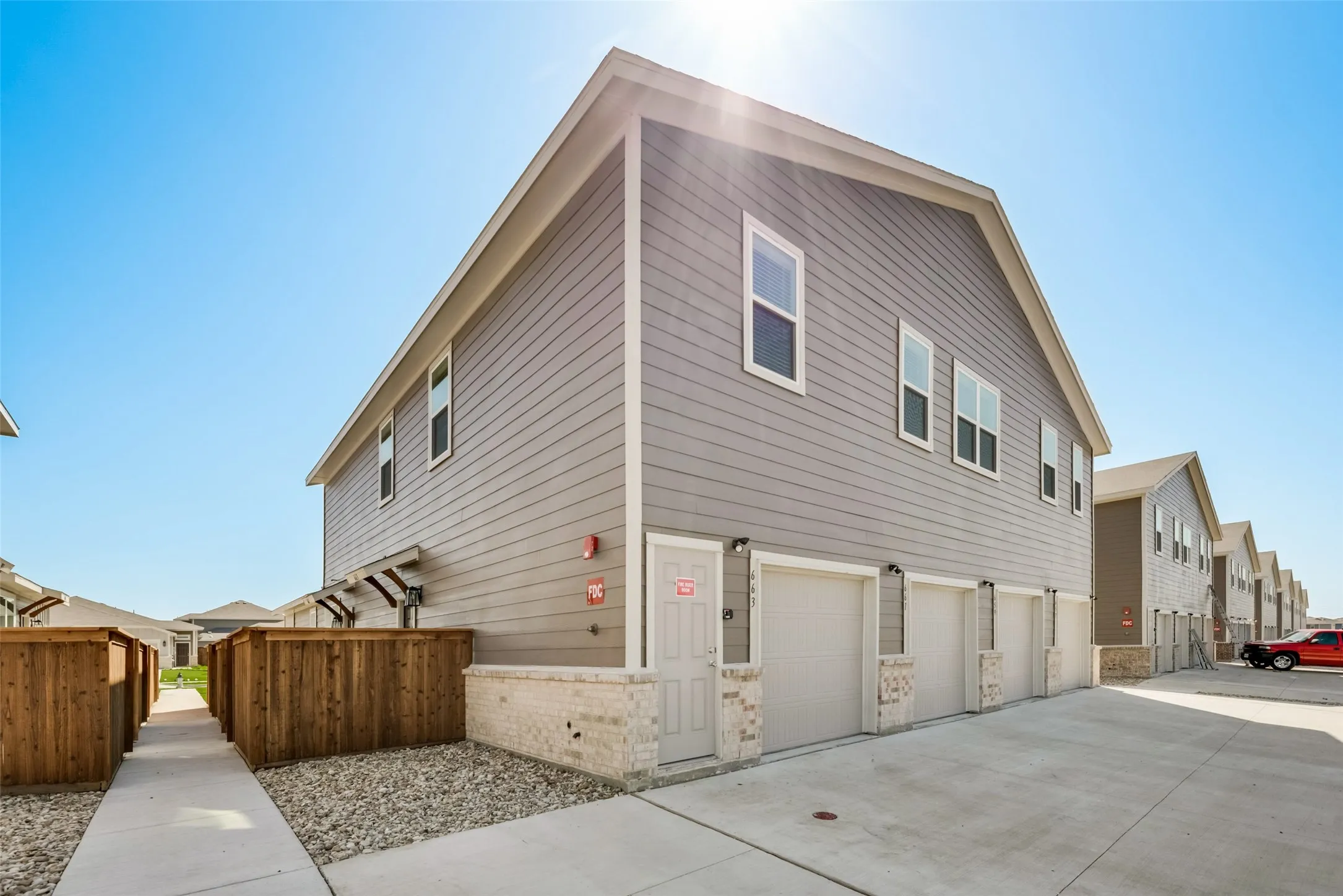 Apartment For Rent in Ellis County , 663 Wheatfield Drive, Venus, Texas 76084, 2 Bedroom, 2 Bathroom, 1 Garage spaces, 1,274 Sqft, built in 2023, mls#21280887, Real Estate Agent in Venus, Homes For Rent in Ellis county, Homes For Rent in Venus, Realtor in Venus Texas, Real Estate Brokerage Independent Realty Texas, Luminita Cordes Realtor