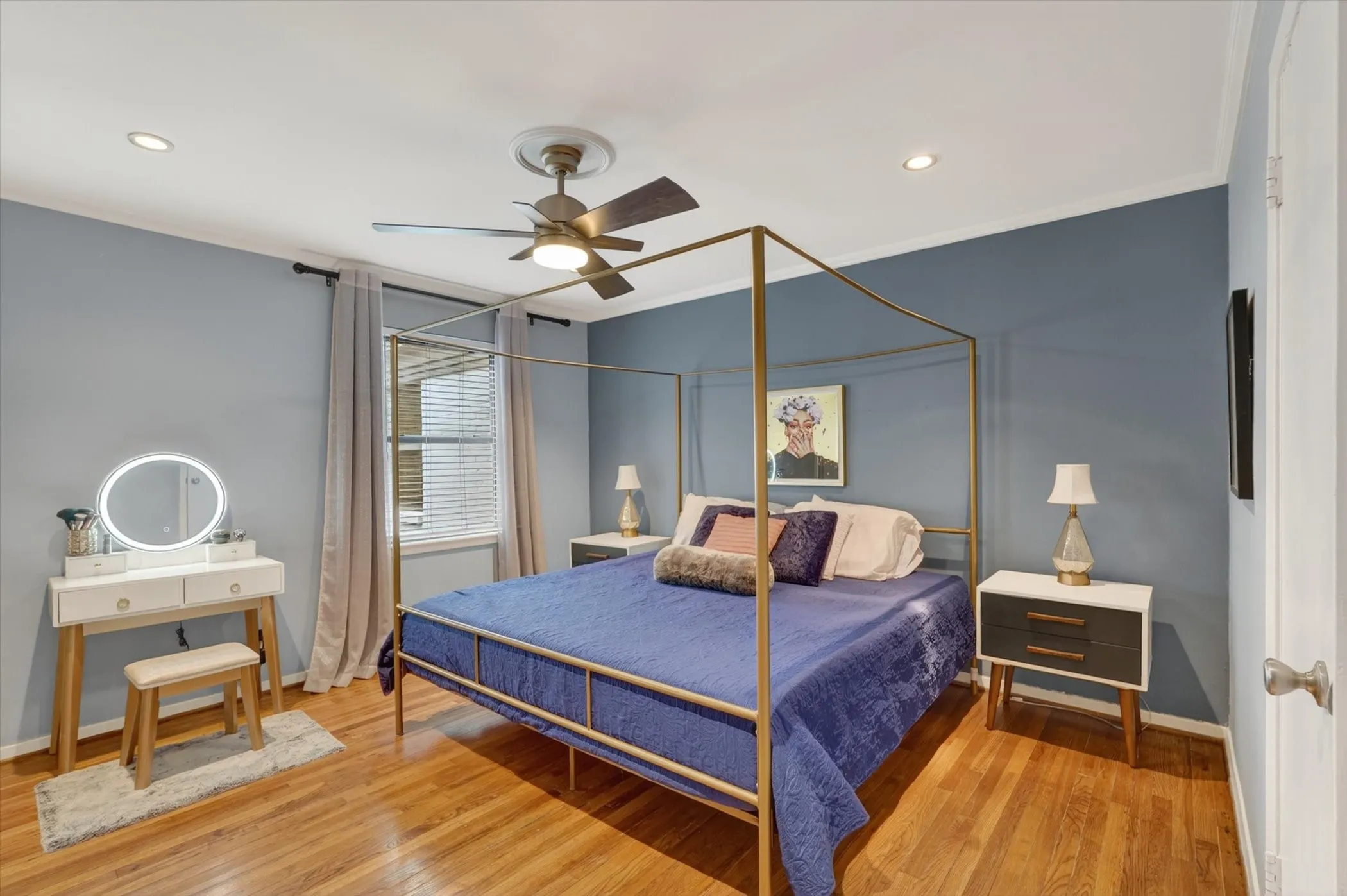 Condominium For Sale in Dallas County , 4926 Lahoma Street, Dallas, Texas 75235, 2 Bedroom, 2 Bathroom, Garage spaces, 993 Sqft, built in 1954, mls#21280872, Real Estate Agent in Dallas, Homes For Sale in Dallas county, Homes For Sale in Dallas, Realtor in Dallas Texas, Real Estate Brokerage Independent Realty Texas, Luminita Cordes Realtor
