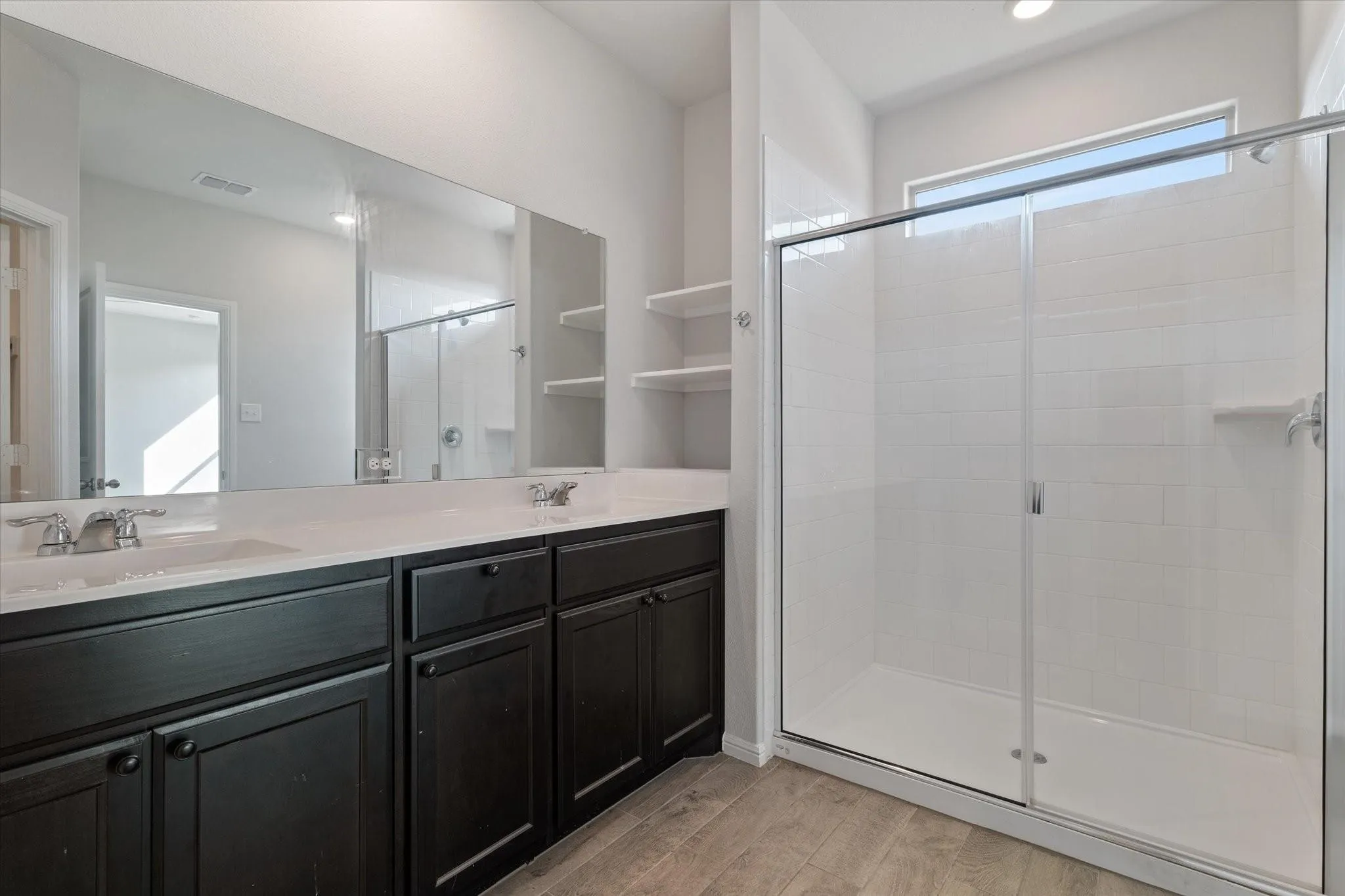 Single Family Residence For Sale in Tarrant County , 413 drowsy water Trail, Fort Worth, Texas 76131, 4 Bedroom, 2 Bathroom, 2 Garage spaces, 1,773 Sqft, built in 2022, mls#21280539, Real Estate Agent in Fort Worth, Homes For Sale in Tarrant county, Homes For Sale in Fort Worth, Realtor in Fort Worth Texas, Real Estate Brokerage Independent Realty Texas, Luminita Cordes Realtor