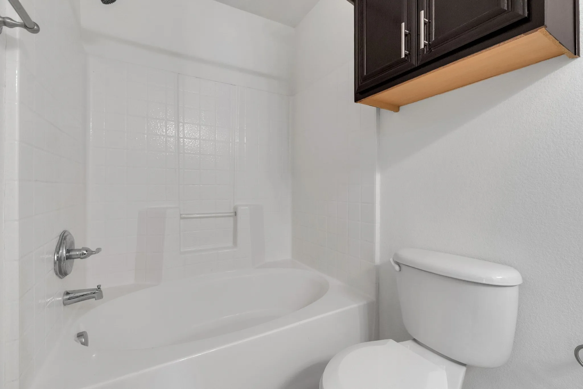 Single Family Residence For Rent in Denton County , 229 Irick Court, Aubrey, Texas 76227, 3 Bedroom, 3 Bathroom, 2 Garage spaces, 1,346 Sqft, built in 2008, mls#21280695, Real Estate Agent in Aubrey, Homes For Rent in Denton county, Homes For Rent in Aubrey, Realtor in Aubrey Texas, Real Estate Brokerage Independent Realty Texas, Luminita Cordes Realtor