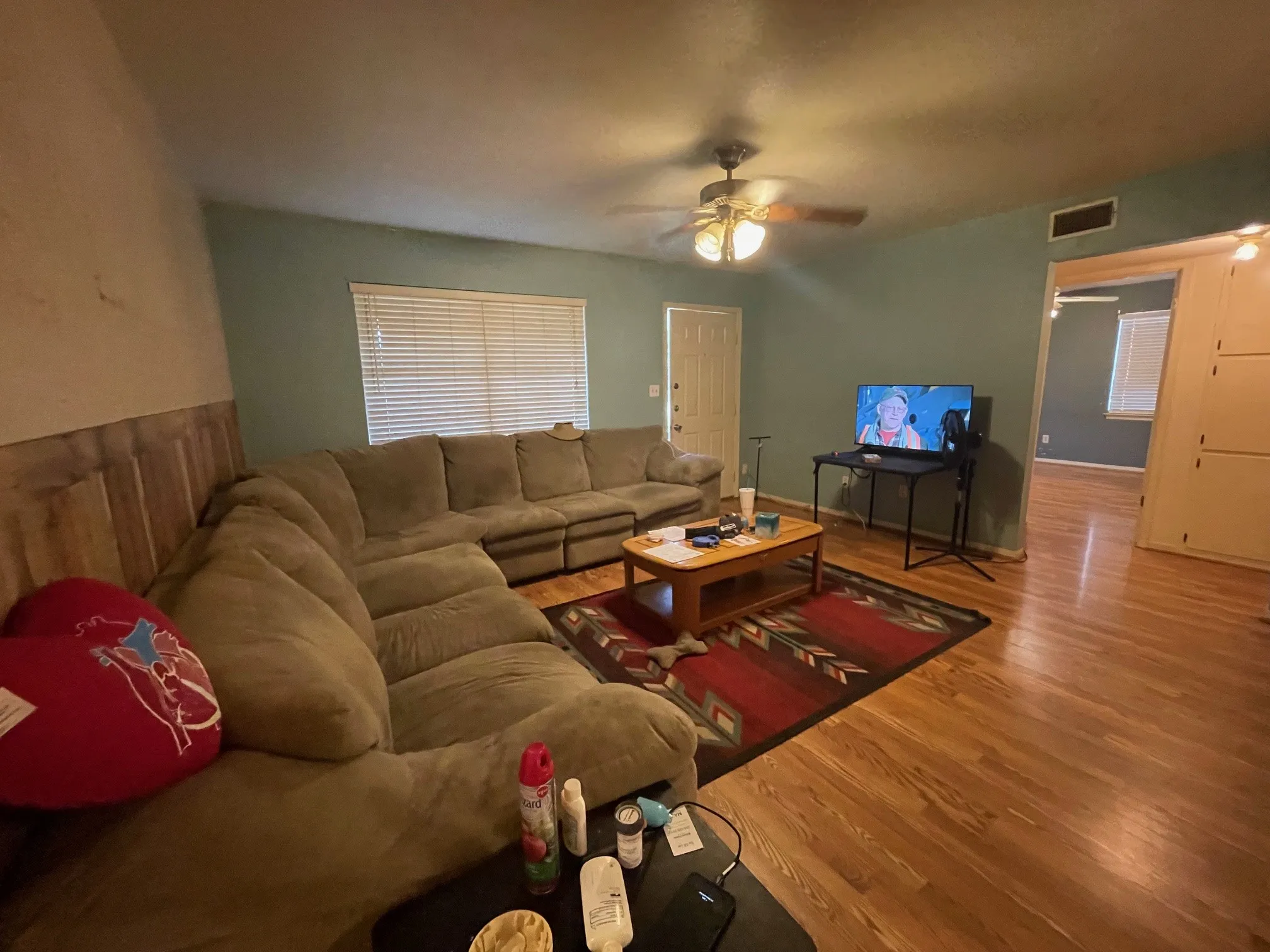 Single Family Residence For Sale in Hill County , 604 N Angelina Street, Whitney, Texas 76692, 2 Bedroom, 2 Bathroom, Garage spaces, 1,375 Sqft, built in 1987, mls#21280930, Real Estate Agent in Whitney, Homes For Sale in Hill county, Homes For Sale in Whitney, Realtor in Whitney Texas, Real Estate Brokerage Independent Realty Texas, Luminita Cordes Realtor