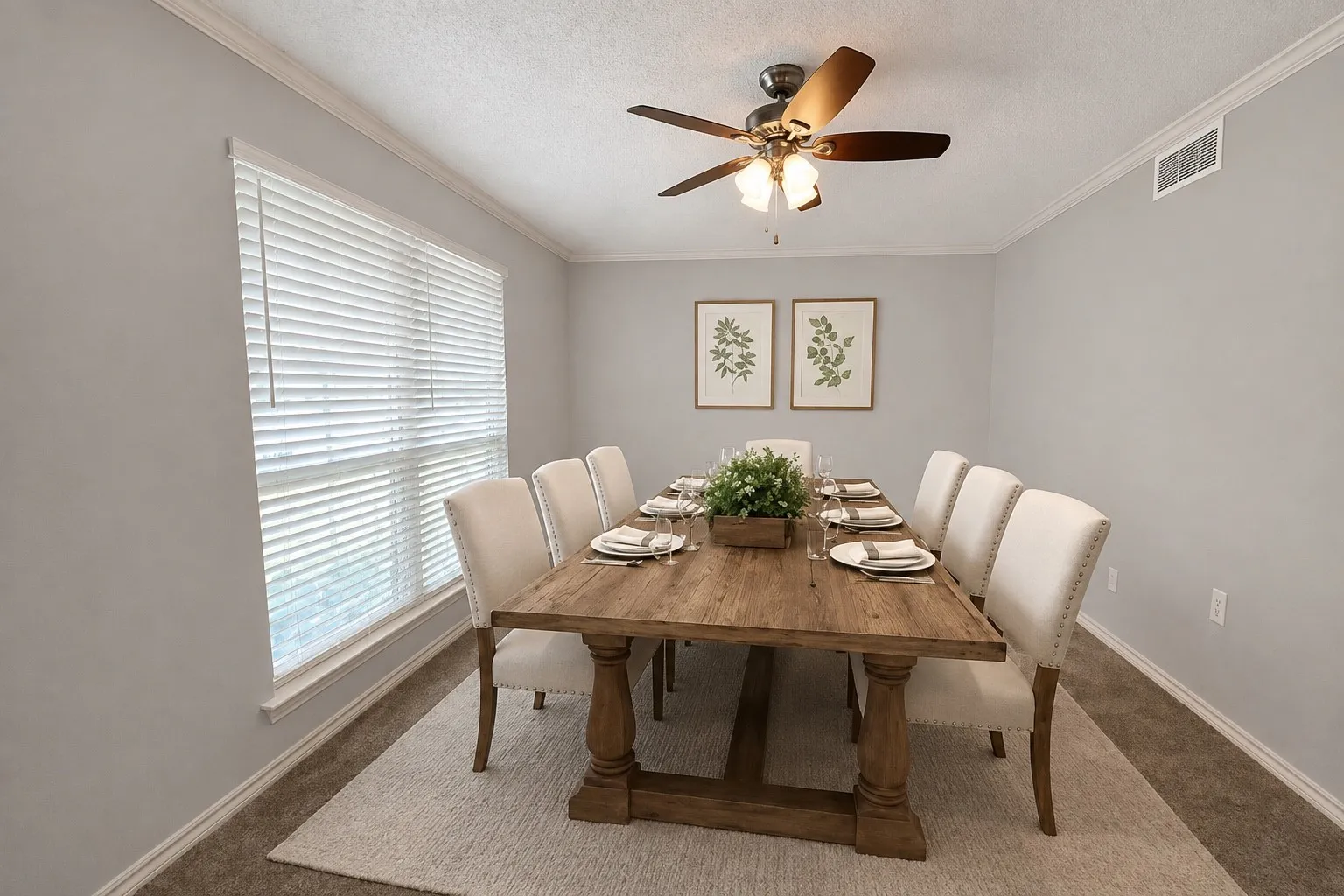 Single Family Residence For Sale in Dallas County , 909 Hillsdale Drive, Richardson, Texas 75081, 4 Bedroom, 2 Bathroom, 2 Garage spaces, 2,112 Sqft, built in 1974, mls#21280975, Real Estate Agent in Richardson, Homes For Sale in Dallas county, Homes For Sale in Richardson, Realtor in Richardson Texas, Real Estate Brokerage Independent Realty Texas, Luminita Cordes Realtor