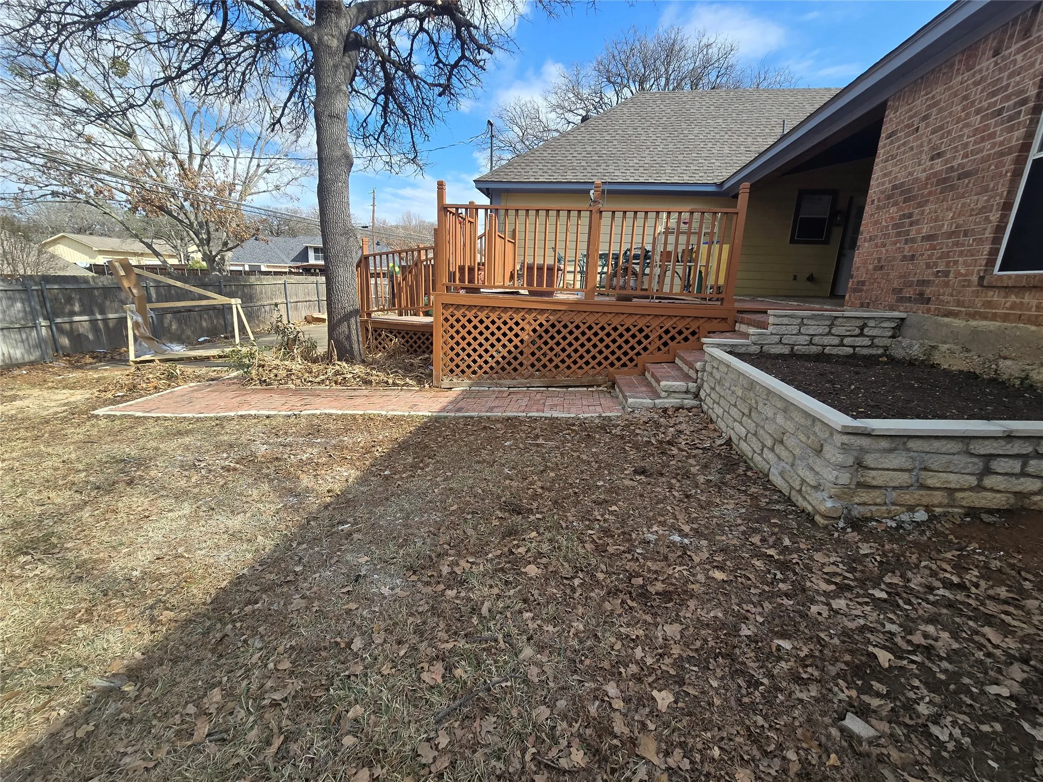 Single Family Residence For Sale in Tarrant County , 2954 Woodland Hills Drive, Grapevine, Texas 76051, 3 Bedroom, 3 Bathroom, 2 Garage spaces, 2,401 Sqft, built in 1987, Price $584,900, mls#21258291, Real Estate Agent in Grapevine, Homes For Sale in Tarrant county, Homes For Sale in Grapevine, Realtor in Grapevine Texas, Real Estate Brokerage Independent Realty Texas, Luminita Cordes Realtor