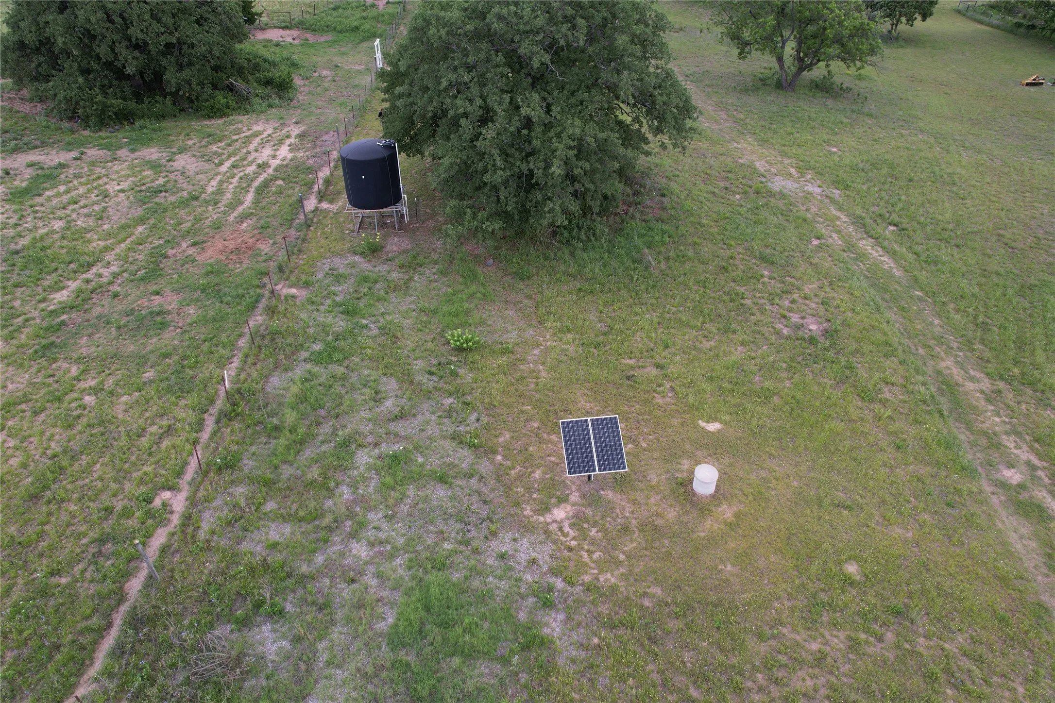 Farm For Sale in Comanche County , 1166 County Road 403, Comanche, Texas 76442, 2 Bedrooms, 2 Bathrooms, 3 Garage spaces, 1,200 Sqft, built in 2010, Price $575,000, mls#21278820, Real Estate Agent in Comanche, Homes For Sale in Comanche county, Homes For Sale in Comanche, Realtor in Comanche Texas, Real Estate Brokerage Independent Realty Texas, Luminita Cordes Realtor