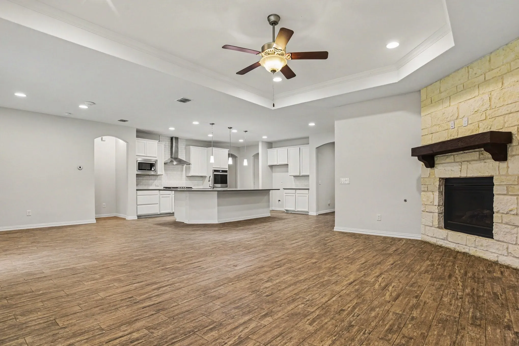 Single Family Residence For Sale in Collin County , 2402 Ray Roberts Drive, Wylie, Texas 75098, 5 Bedroom, 4 Bathroom, 2 Garage spaces, 3,709 Sqft, built in 2019, mls#21280768, Real Estate Agent in Wylie, Homes For Sale in Collin county, Homes For Sale in Wylie, Realtor in Wylie Texas, Real Estate Brokerage Independent Realty Texas, Luminita Cordes Realtor