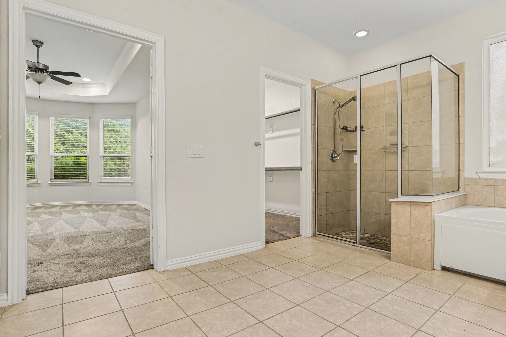 Single Family Residence For Sale in Collin County , 2402 Ray Roberts Drive, Wylie, Texas 75098, 5 Bedroom, 4 Bathroom, 2 Garage spaces, 3,709 Sqft, built in 2019, mls#21280768, Real Estate Agent in Wylie, Homes For Sale in Collin county, Homes For Sale in Wylie, Realtor in Wylie Texas, Real Estate Brokerage Independent Realty Texas, Luminita Cordes Realtor