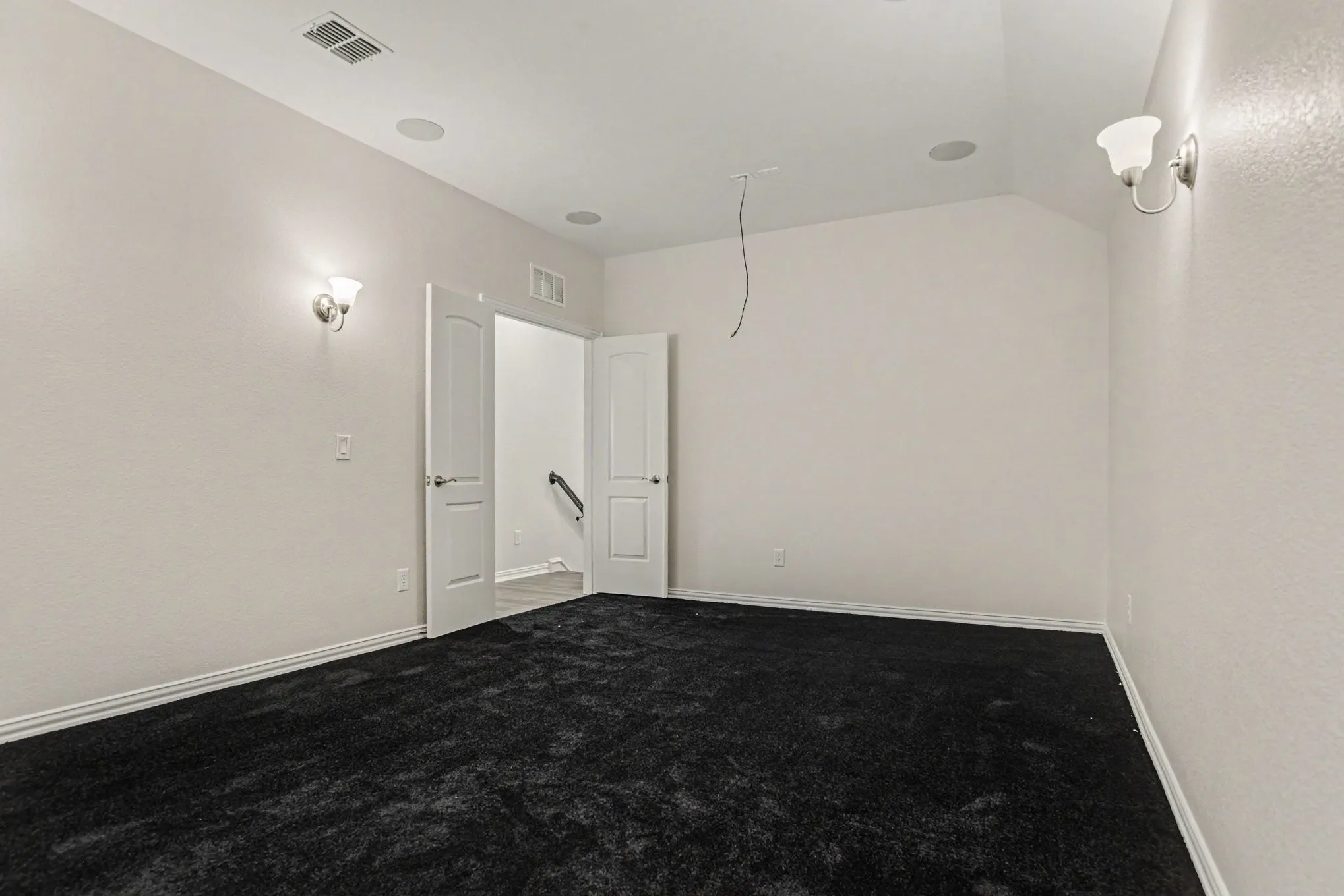 Single Family Residence For Sale in Collin County , 2402 Ray Roberts Drive, Wylie, Texas 75098, 5 Bedroom, 4 Bathroom, 2 Garage spaces, 3,709 Sqft, built in 2019, mls#21280768, Real Estate Agent in Wylie, Homes For Sale in Collin county, Homes For Sale in Wylie, Realtor in Wylie Texas, Real Estate Brokerage Independent Realty Texas, Luminita Cordes Realtor