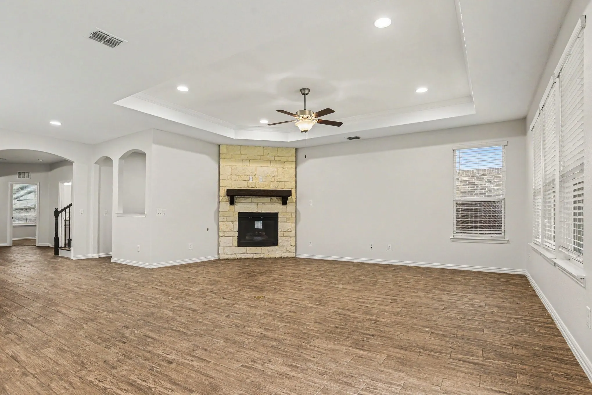 Single Family Residence For Sale in Collin County , 2402 Ray Roberts Drive, Wylie, Texas 75098, 5 Bedroom, 4 Bathroom, 2 Garage spaces, 3,709 Sqft, built in 2019, mls#21280768, Real Estate Agent in Wylie, Homes For Sale in Collin county, Homes For Sale in Wylie, Realtor in Wylie Texas, Real Estate Brokerage Independent Realty Texas, Luminita Cordes Realtor