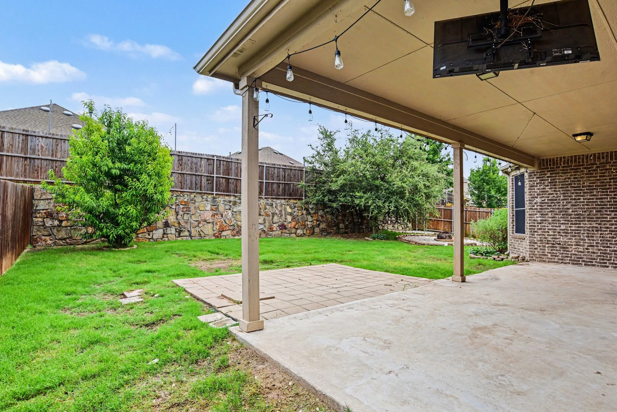 Single Family Residence For Sale in Collin County , 2402 Ray Roberts Drive, Wylie, Texas 75098, 5 Bedroom, 4 Bathroom, 2 Garage spaces, 3,709 Sqft, built in 2019, mls#21280768, Real Estate Agent in Wylie, Homes For Sale in Collin county, Homes For Sale in Wylie, Realtor in Wylie Texas, Real Estate Brokerage Independent Realty Texas, Luminita Cordes Realtor