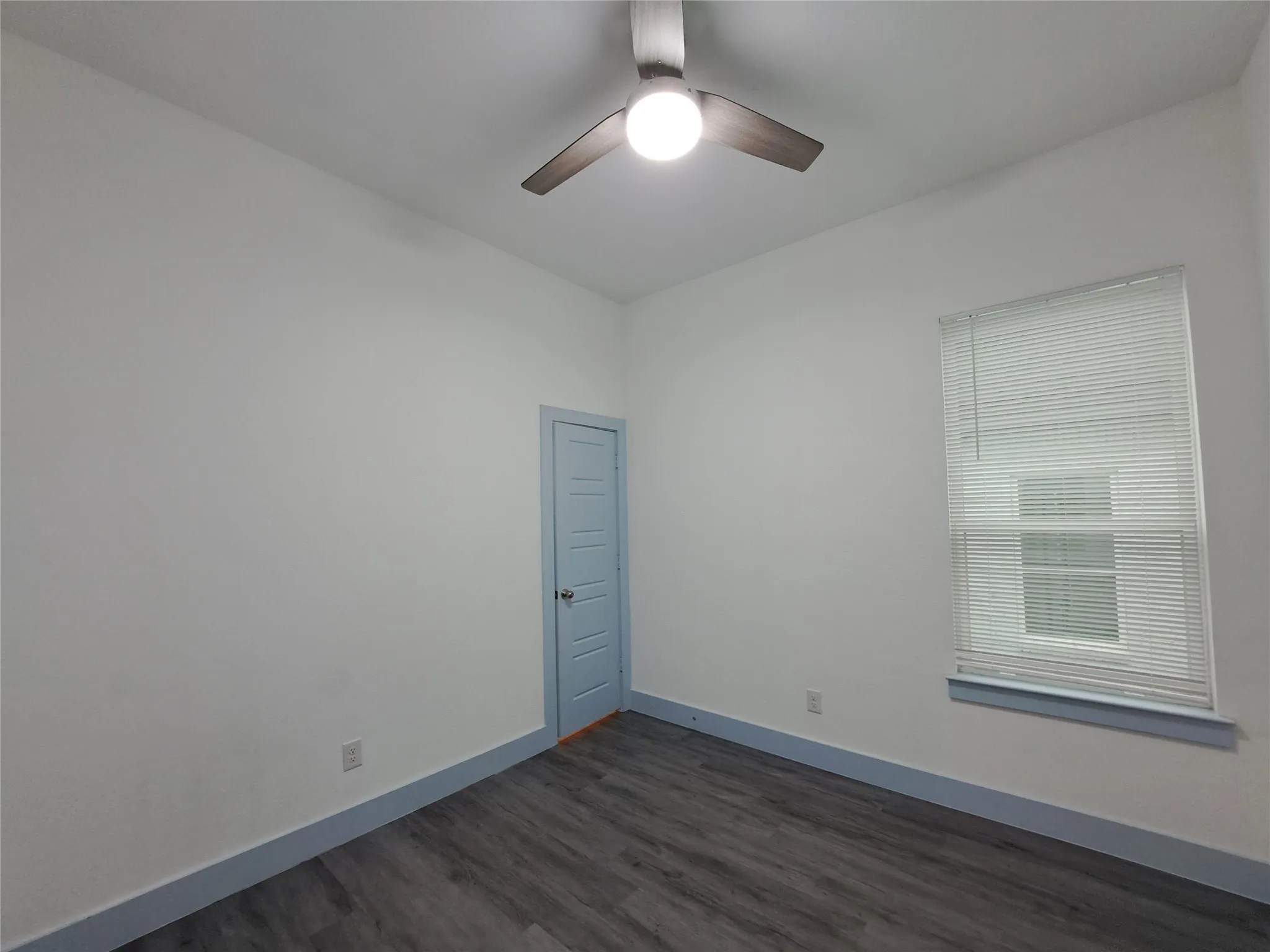 Single Family Residence For Rent in Dallas County , 3243 Noor Street, Dallas, Texas 75233, 4 Bedrooms, 2 Bathrooms, 2 Garage spaces, 1,535 Sqft, built in 2022, Price $2,400, mls#21281087, Real Estate Agent in Dallas, Homes For Rent in Dallas county, Homes For Rent in Dallas, Realtor in Dallas Texas, Real Estate Brokerage Independent Realty Texas, Luminita Cordes Realtor