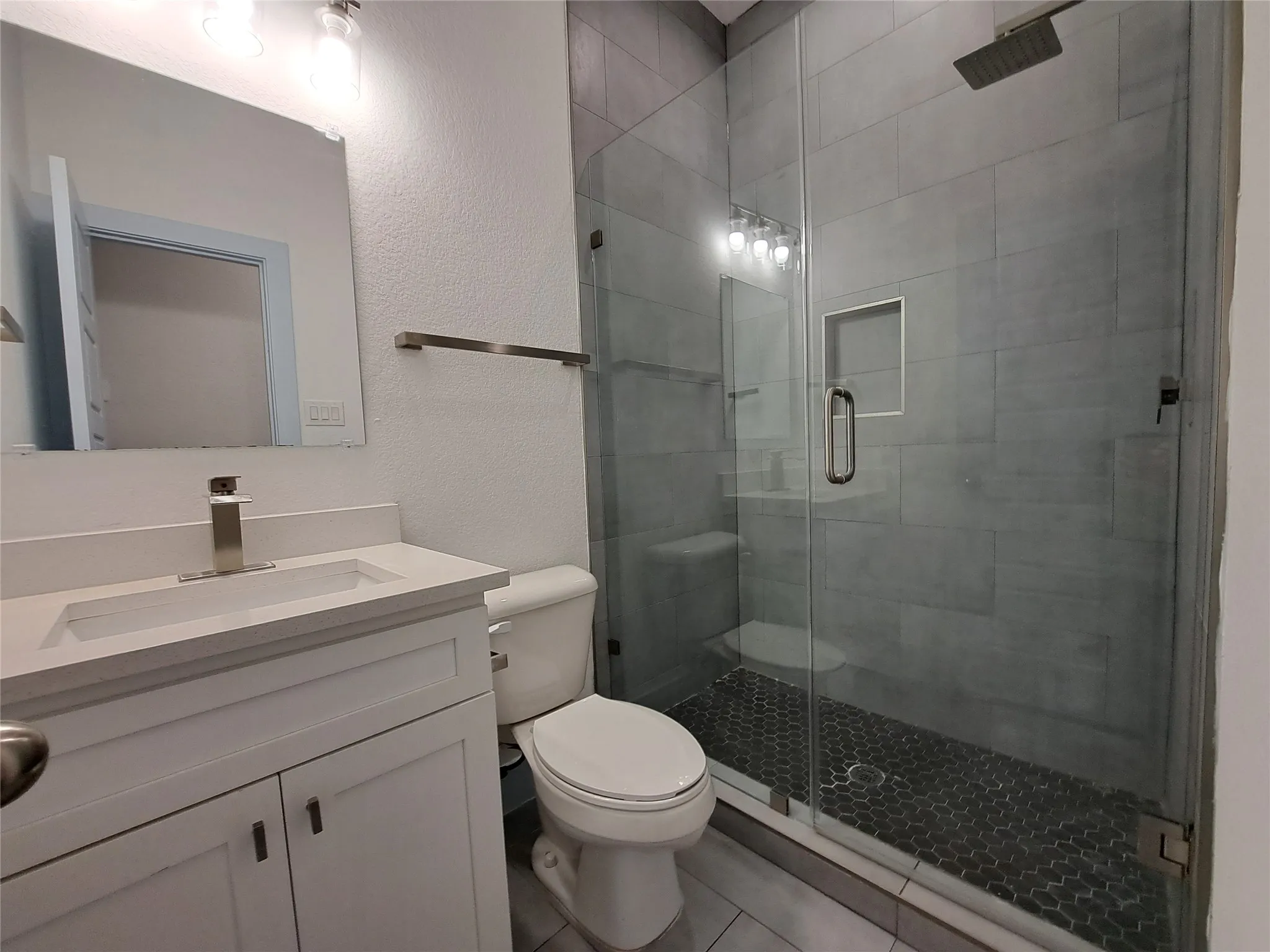 Single Family Residence For Rent in Dallas County , 3243 Noor Street, Dallas, Texas 75233, 4 Bedrooms, 2 Bathrooms, 2 Garage spaces, 1,535 Sqft, built in 2022, Price $2,400, mls#21281087, Real Estate Agent in Dallas, Homes For Rent in Dallas county, Homes For Rent in Dallas, Realtor in Dallas Texas, Real Estate Brokerage Independent Realty Texas, Luminita Cordes Realtor