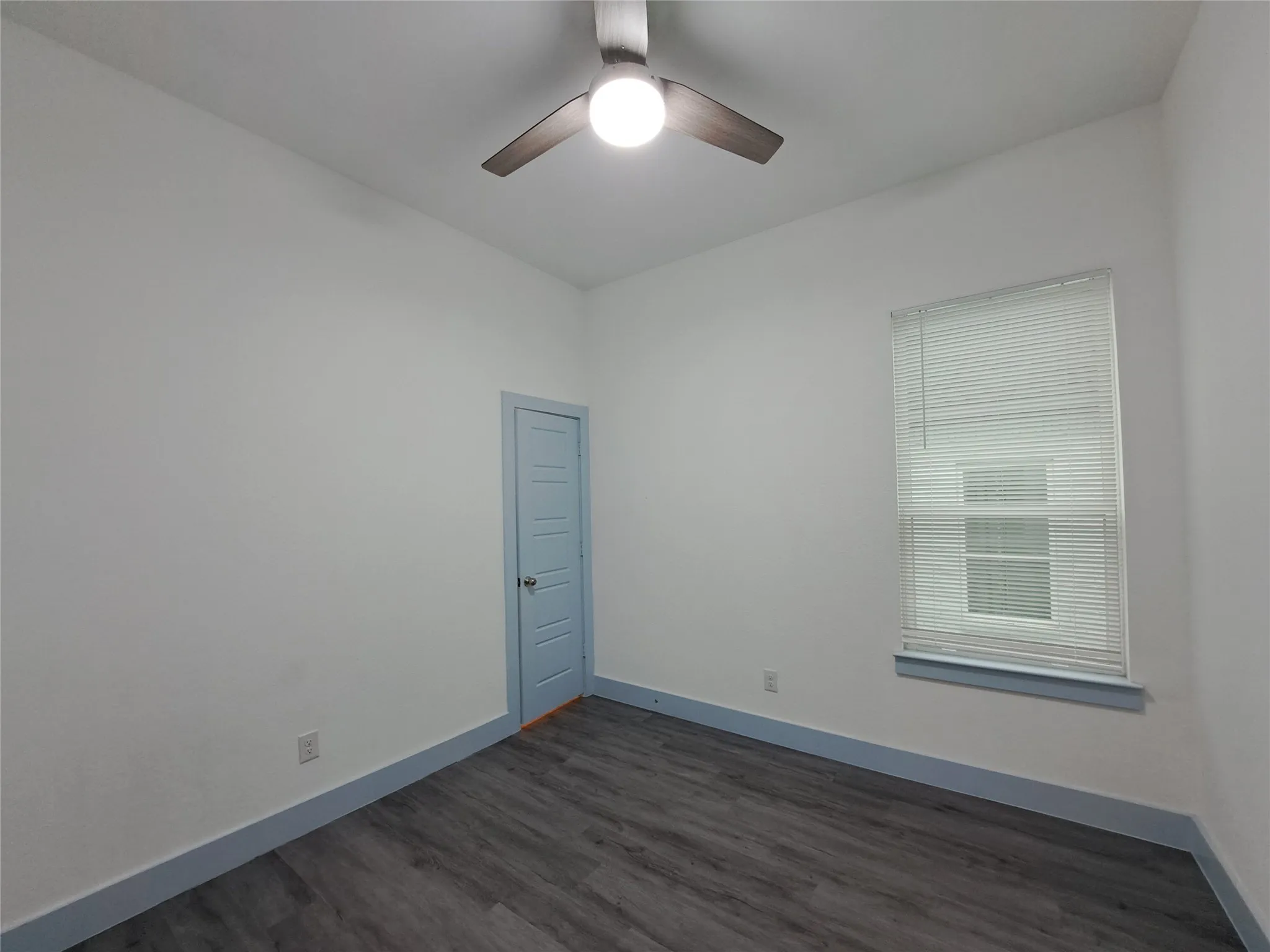 Single Family Residence For Rent in Dallas County , 3243 Noor Street, Dallas, Texas 75233, 4 Bedrooms, 2 Bathrooms, 2 Garage spaces, 1,535 Sqft, built in 2022, Price $2,400, mls#21281087, Real Estate Agent in Dallas, Homes For Rent in Dallas county, Homes For Rent in Dallas, Realtor in Dallas Texas, Real Estate Brokerage Independent Realty Texas, Luminita Cordes Realtor