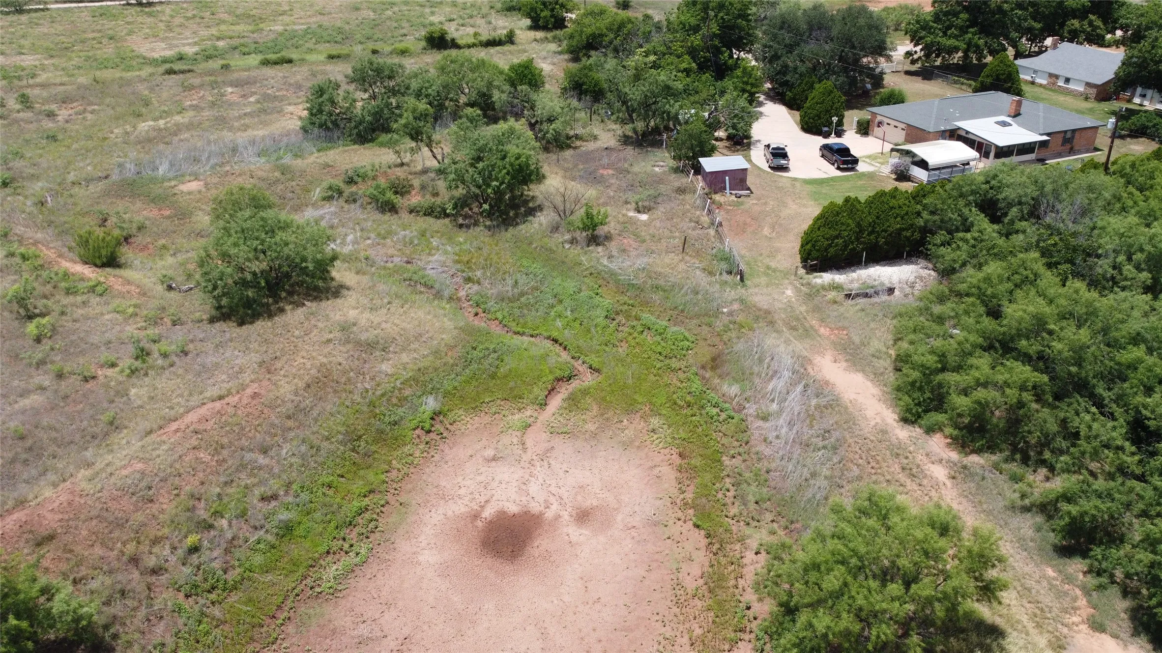 Single Family Residence For Sale in Taylor County , 3701 Caldwell Road, Abilene, Texas 79601, 3 Bedroom, 2 Bathroom, 2 Garage spaces, 2,255 Sqft, built in 1970, mls#21279094, Real Estate Agent in Abilene, Homes For Sale in Taylor county, Homes For Sale in Abilene, Realtor in Abilene Texas, Real Estate Brokerage Independent Realty Texas, Luminita Cordes Realtor