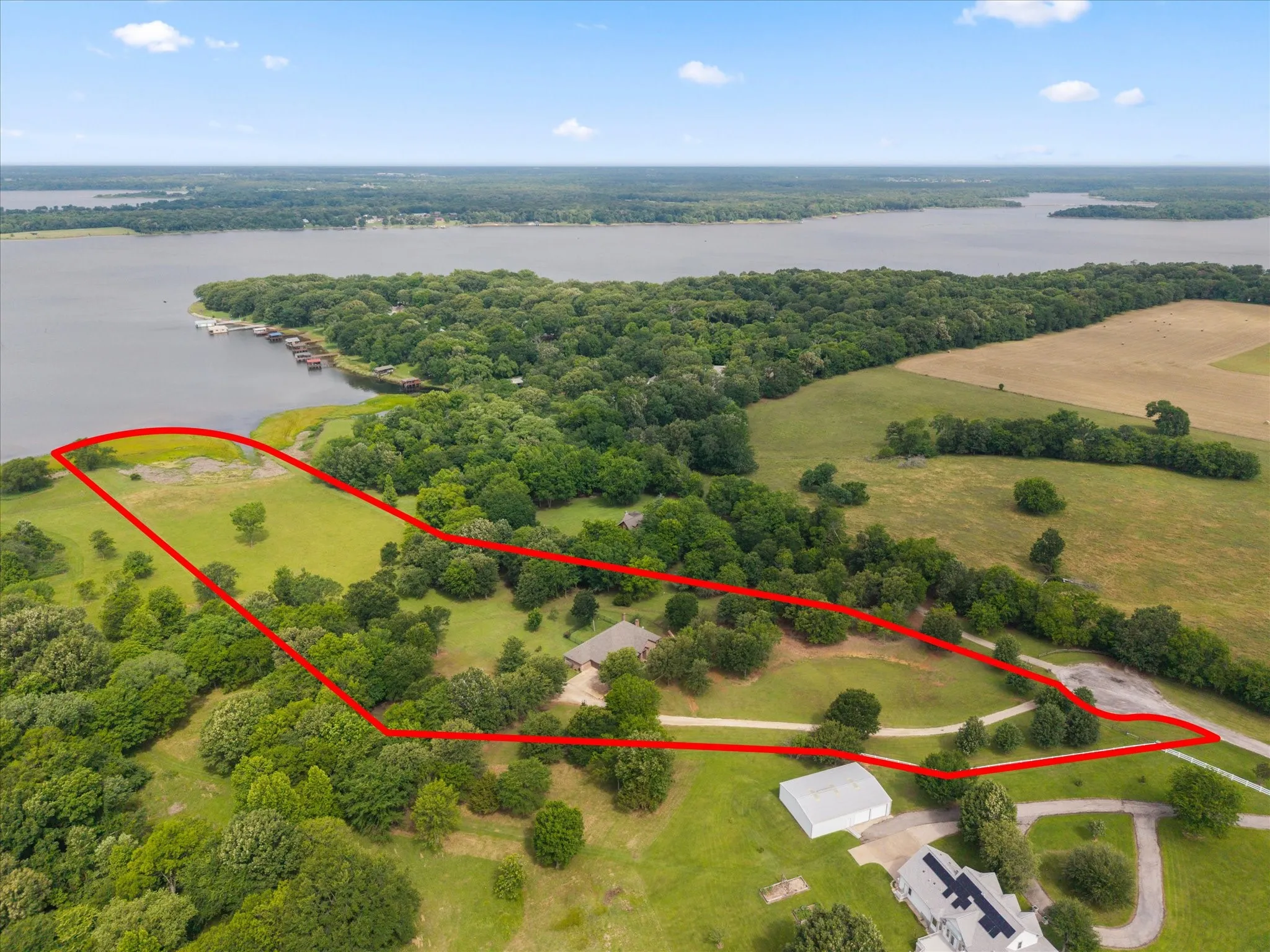 Single Family Residence For Sale in Wood County , 765 CR 1300, Yantis, Texas 75497, 3 Bedroom, 2 Bathroom, 3 Garage spaces, 2,466 Sqft, built in 2015, mls#21281129, Real Estate Agent in Yantis, Homes For Sale in Wood county, Homes For Sale in Yantis, Realtor in Yantis Texas, Real Estate Brokerage Independent Realty Texas, Luminita Cordes Realtor