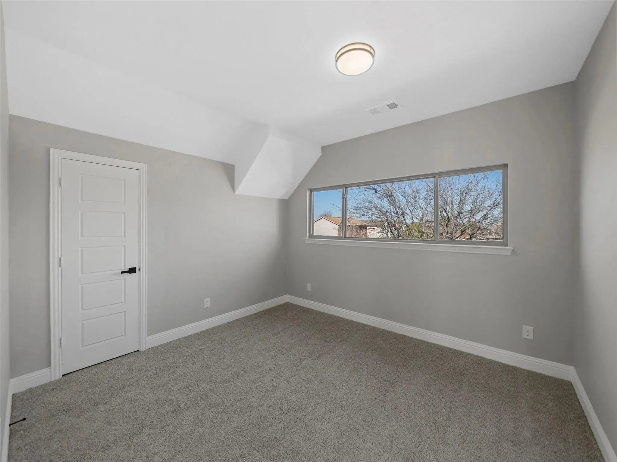 Single Family Residence For Rent in Denton County , 1063 Lake Trail Drive, Little Elm, Texas 75068, 4 Bedroom, 3 Bathroom, 2 Garage spaces, 2,115 Sqft, built in 2023, mls#21281131, Real Estate Agent in Little Elm, Homes For Rent in Denton county, Homes For Rent in Little Elm, Realtor in Little Elm Texas, Real Estate Brokerage Independent Realty Texas, Luminita Cordes Realtor