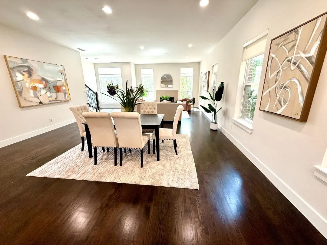 Townhouse For Sale in Dallas County , 7700 Eastern Avenue 401, Dallas, Texas 75209, 3 Bedroom, 4 Bathroom, 2 Garage spaces, 2,917 Sqft, built in 2016, mls#21280379, Real Estate Agent in Dallas, Homes For Sale in Dallas county, Homes For Sale in Dallas, Realtor in Dallas Texas, Real Estate Brokerage Independent Realty Texas, Luminita Cordes Realtor