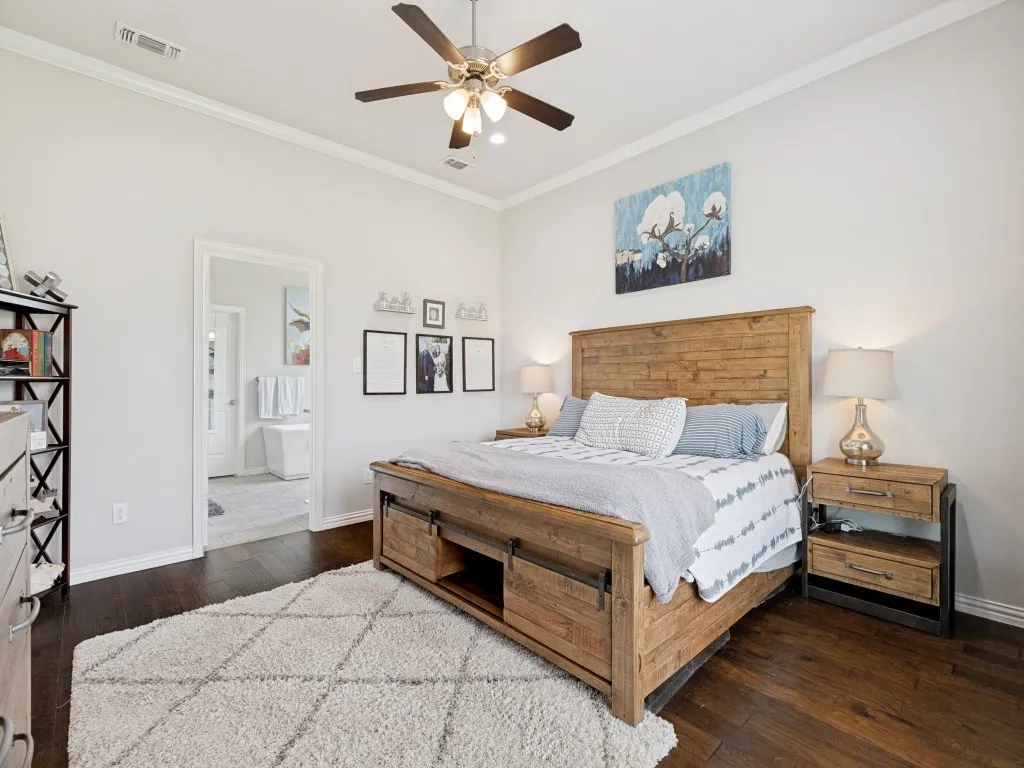 Single Family Residence For Sale in Collin County , 3110 County Road 222, Anna, Texas 75409, 4 Bedroom, 3 Bathroom, 2 Garage spaces, 2,640 Sqft, built in 2018, mls#21273606, Real Estate Agent in Anna, Homes For Sale in Collin county, Homes For Sale in Anna, Realtor in Anna Texas, Real Estate Brokerage Independent Realty Texas, Luminita Cordes Realtor