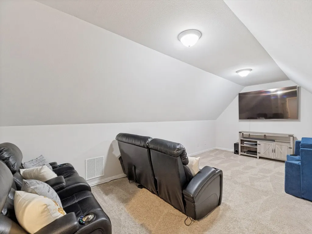 Single Family Residence For Sale in Collin County , 3110 County Road 222, Anna, Texas 75409, 4 Bedroom, 3 Bathroom, 2 Garage spaces, 2,640 Sqft, built in 2018, mls#21273606, Real Estate Agent in Anna, Homes For Sale in Collin county, Homes For Sale in Anna, Realtor in Anna Texas, Real Estate Brokerage Independent Realty Texas, Luminita Cordes Realtor