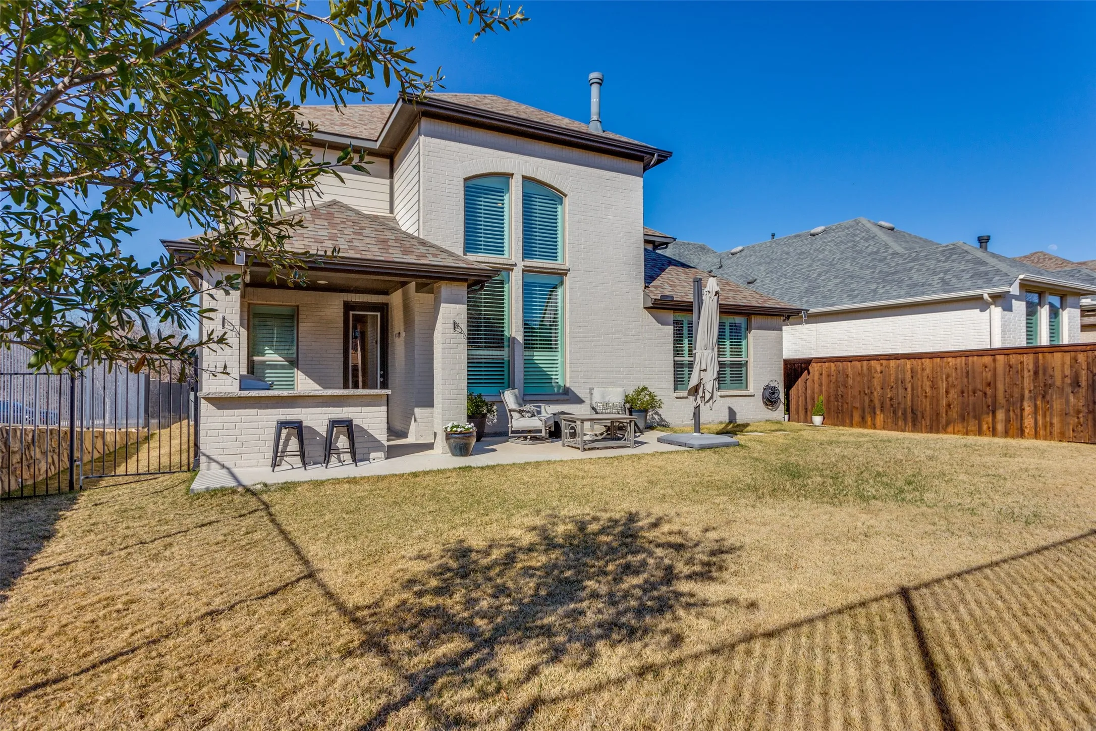 Single Family Residence For Sale in Parker County , 13613 Marys Ridge Road, Fort Worth, Texas 76008, 4 Bedroom, 3 Bathroom, 2 Garage spaces, 2,926 Sqft, built in 2020, mls#21281157, Real Estate Agent in Fort Worth, Homes For Sale in Parker county, Homes For Sale in Fort Worth, Realtor in Fort Worth Texas, Real Estate Brokerage Independent Realty Texas, Luminita Cordes Realtor