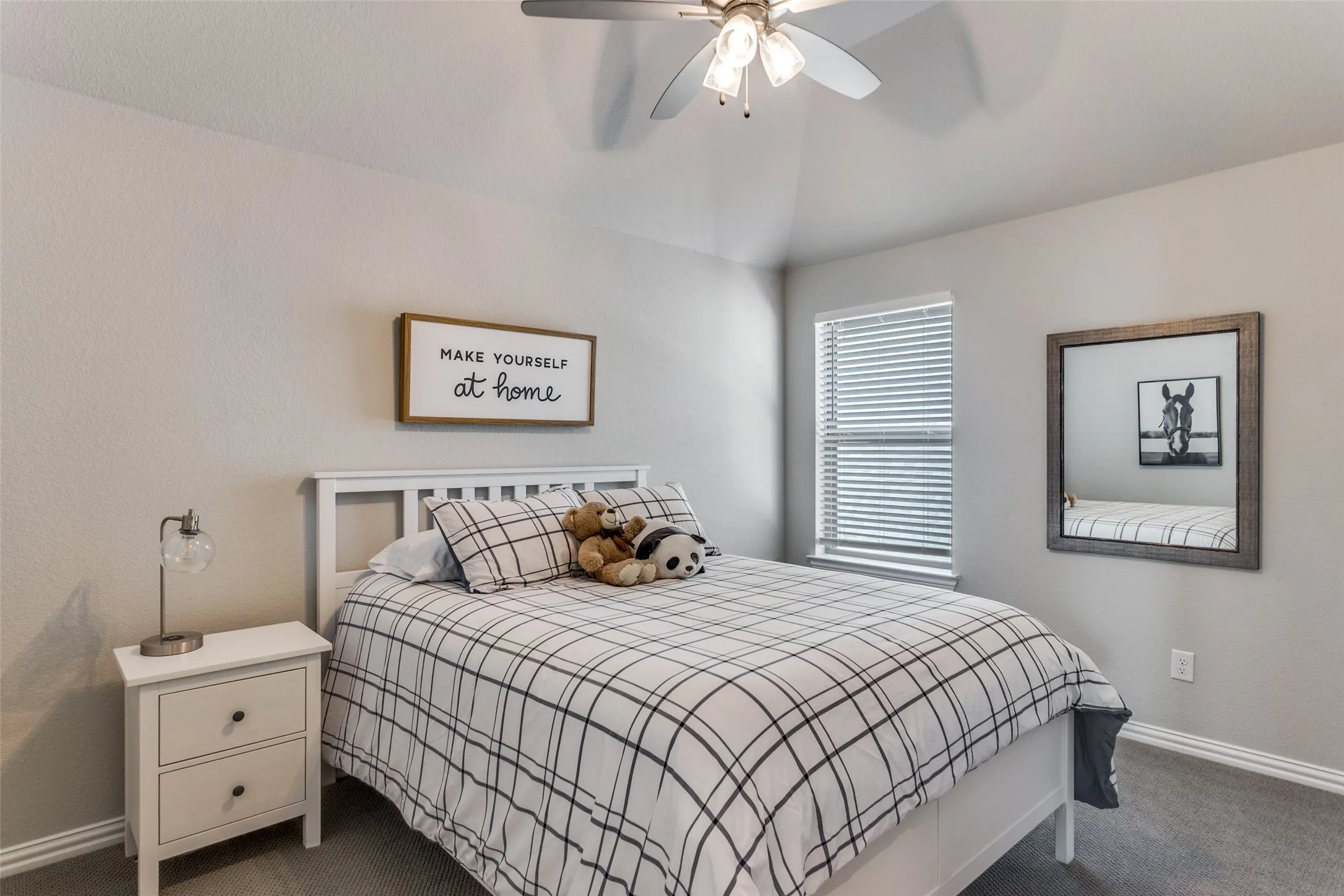 Single Family Residence For Sale in Parker County , 13613 Marys Ridge Road, Fort Worth, Texas 76008, 4 Bedroom, 3 Bathroom, 2 Garage spaces, 2,926 Sqft, built in 2020, mls#21281157, Real Estate Agent in Fort Worth, Homes For Sale in Parker county, Homes For Sale in Fort Worth, Realtor in Fort Worth Texas, Real Estate Brokerage Independent Realty Texas, Luminita Cordes Realtor